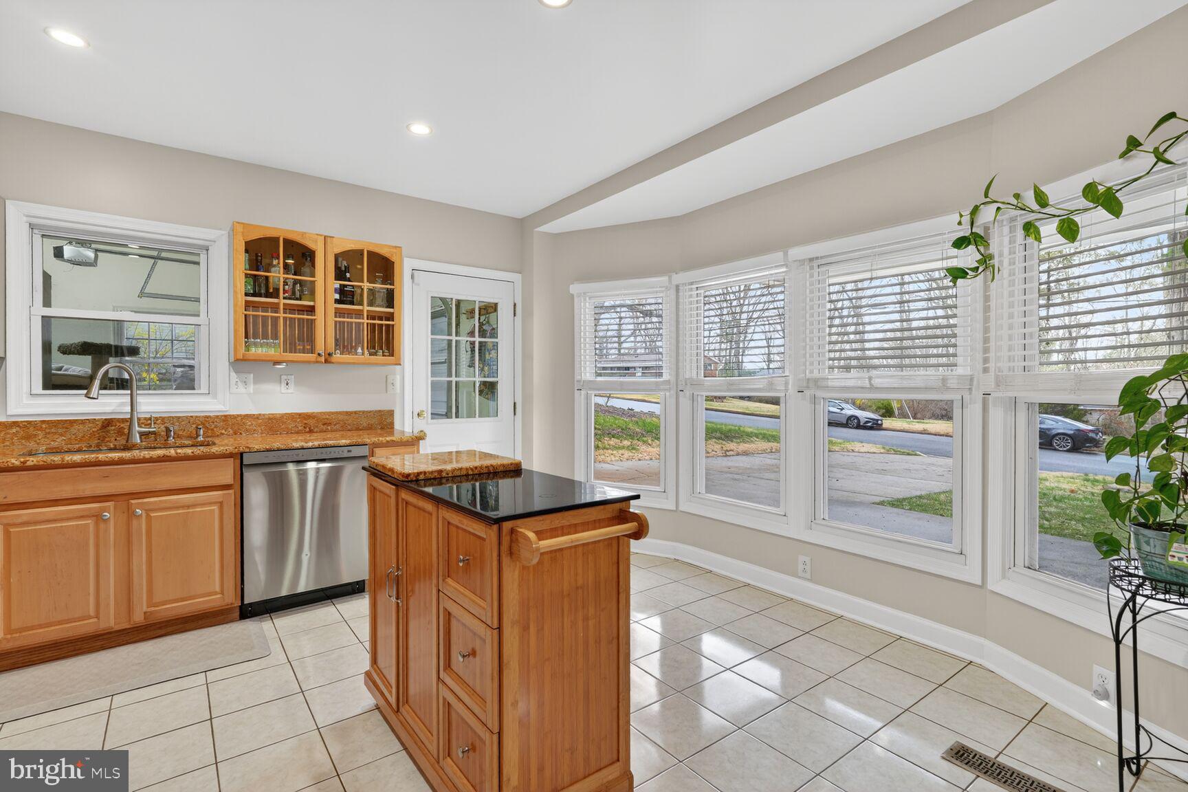 ROSE HILL FARMS - Residential