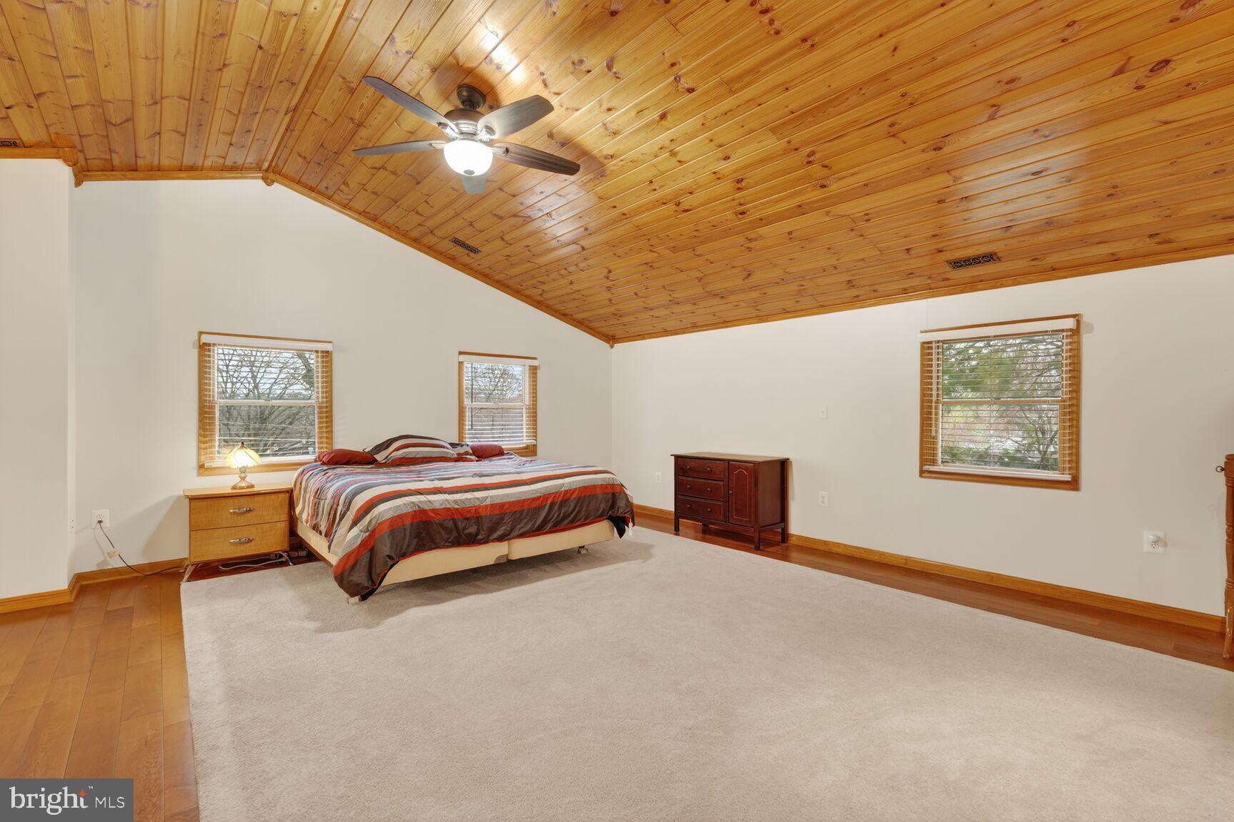 ROSE HILL FARMS - Residential