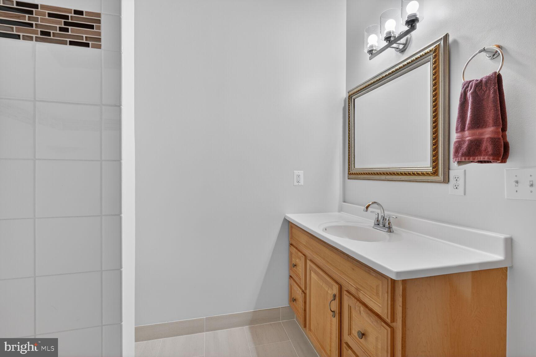 ROSE HILL FARMS - Residential