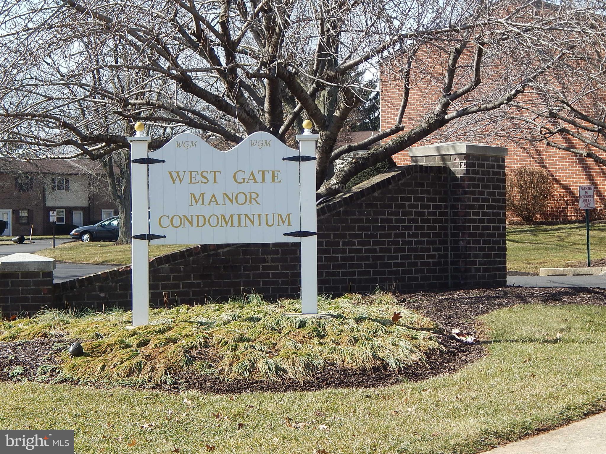 WESTGATE MANOR - Residential