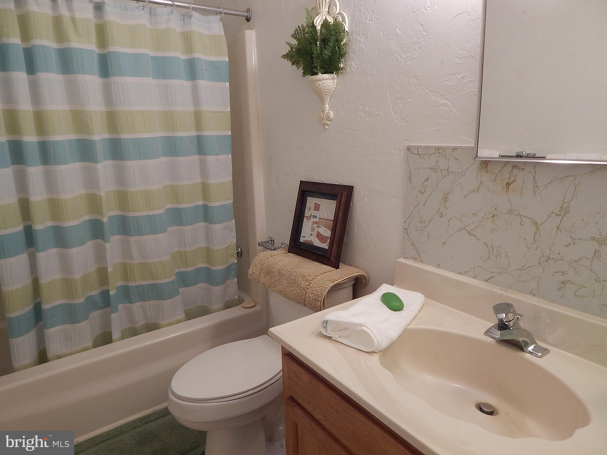 WESTGATE MANOR - Residential