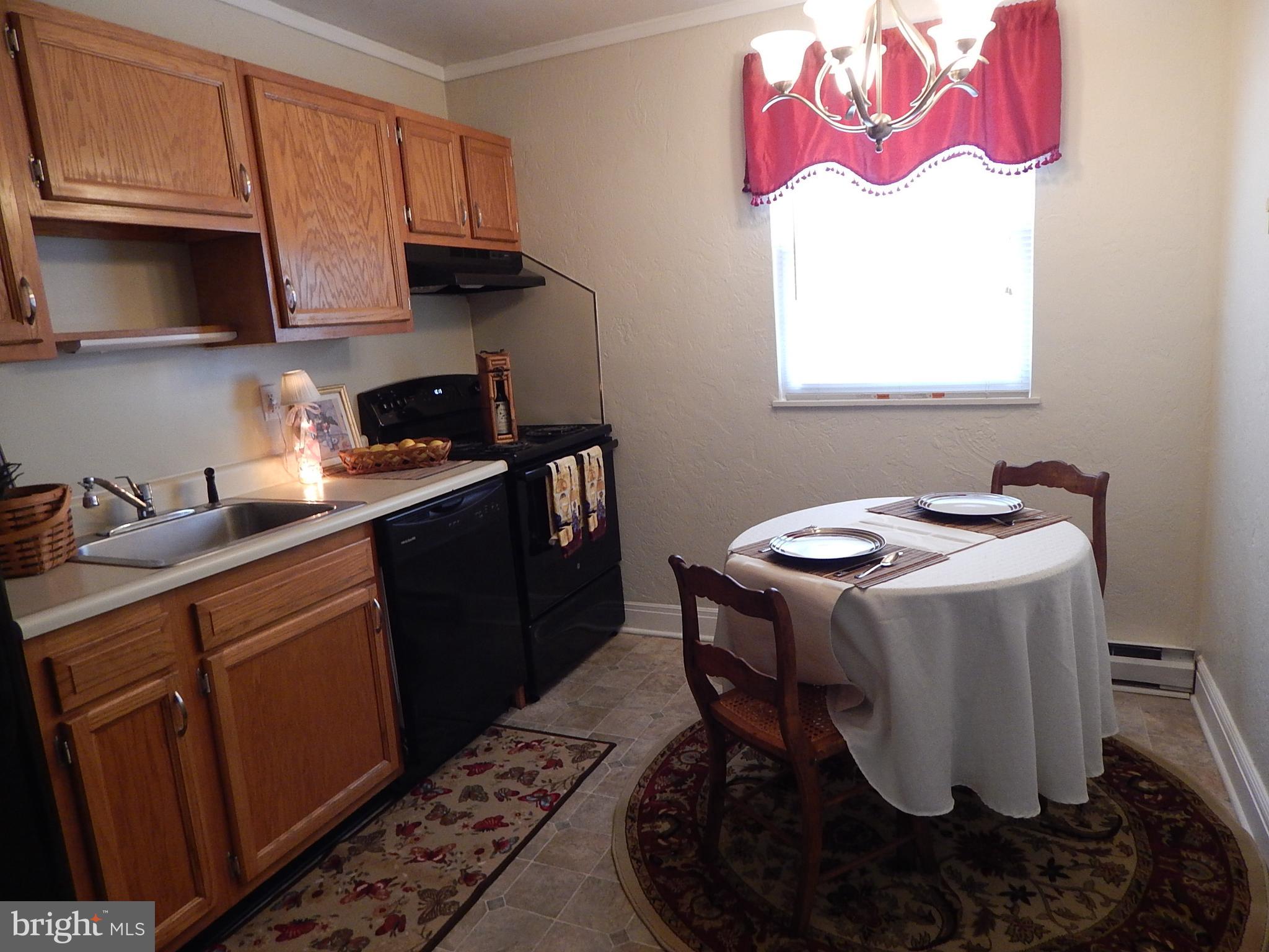 WESTGATE MANOR - Residential