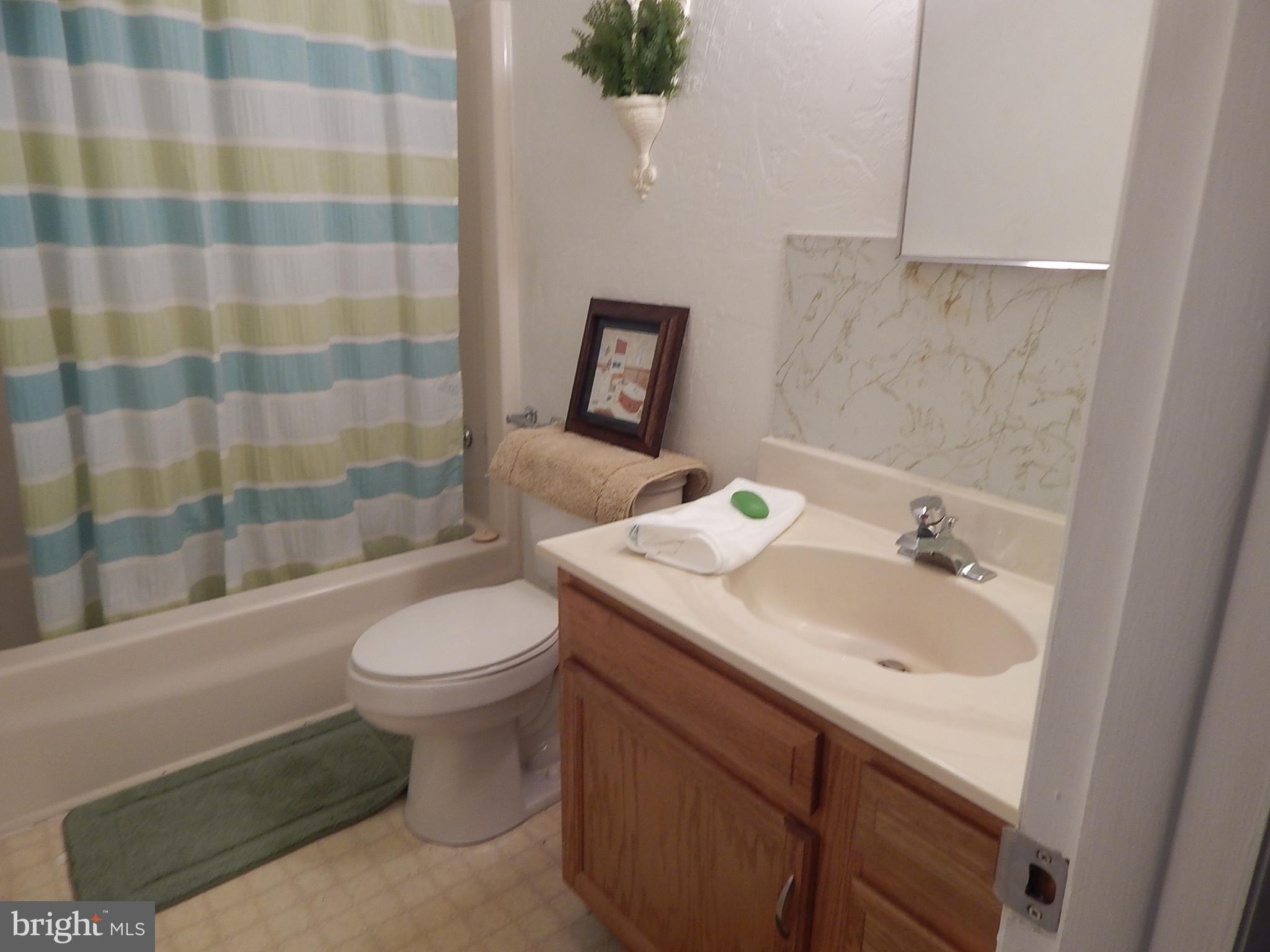 WESTGATE MANOR - Residential