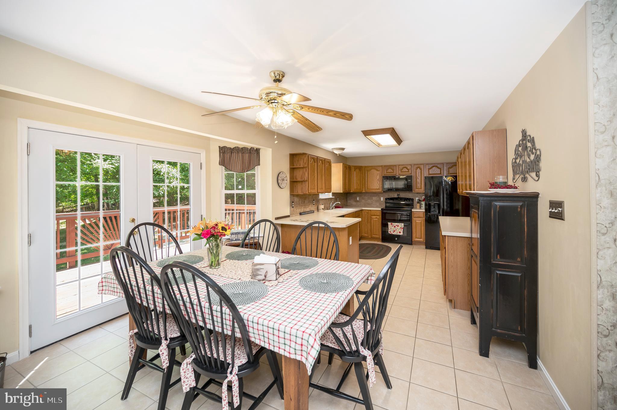 ROSE HILL FARMS - Residential