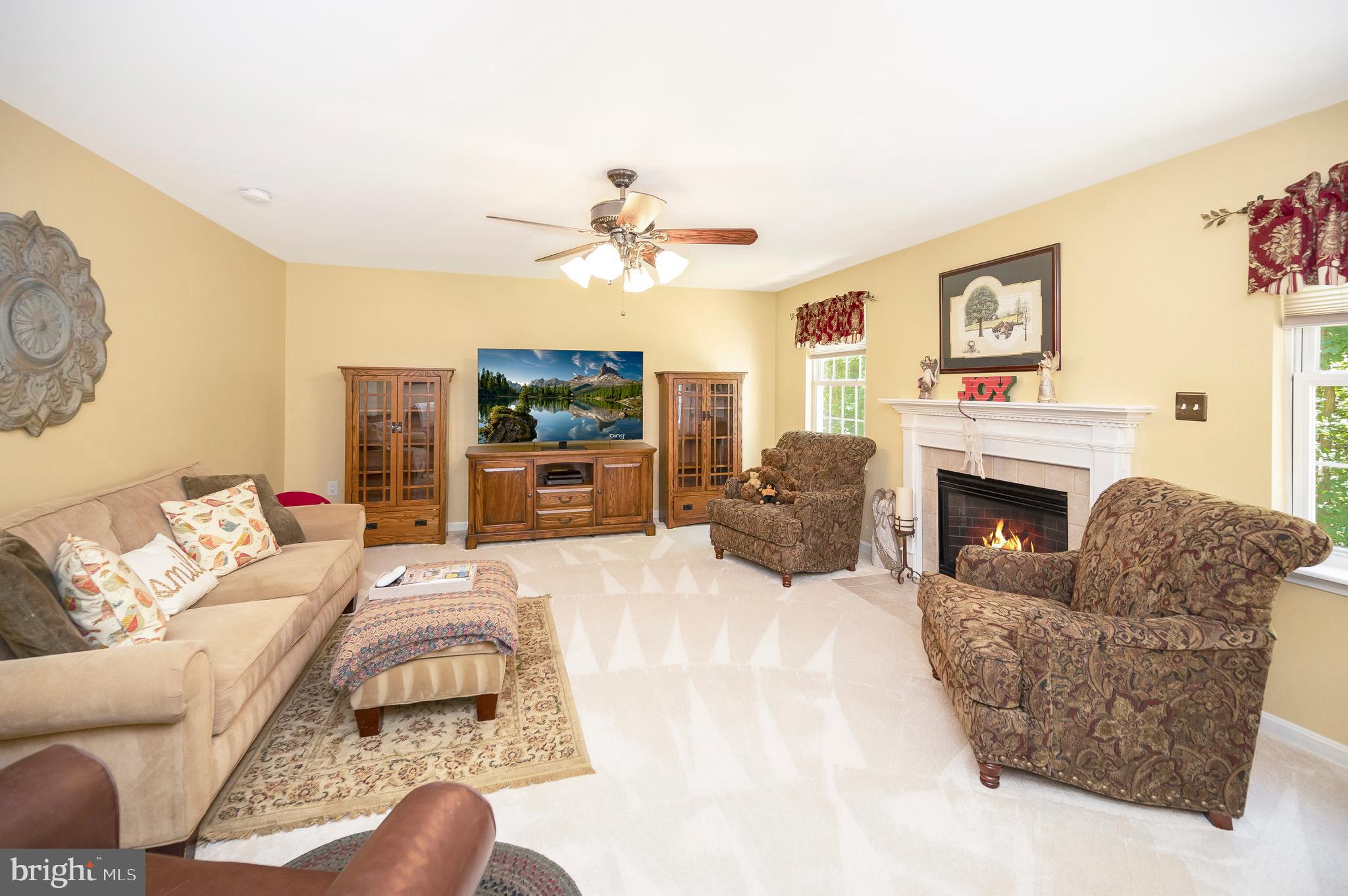 ROSE HILL FARMS - Residential