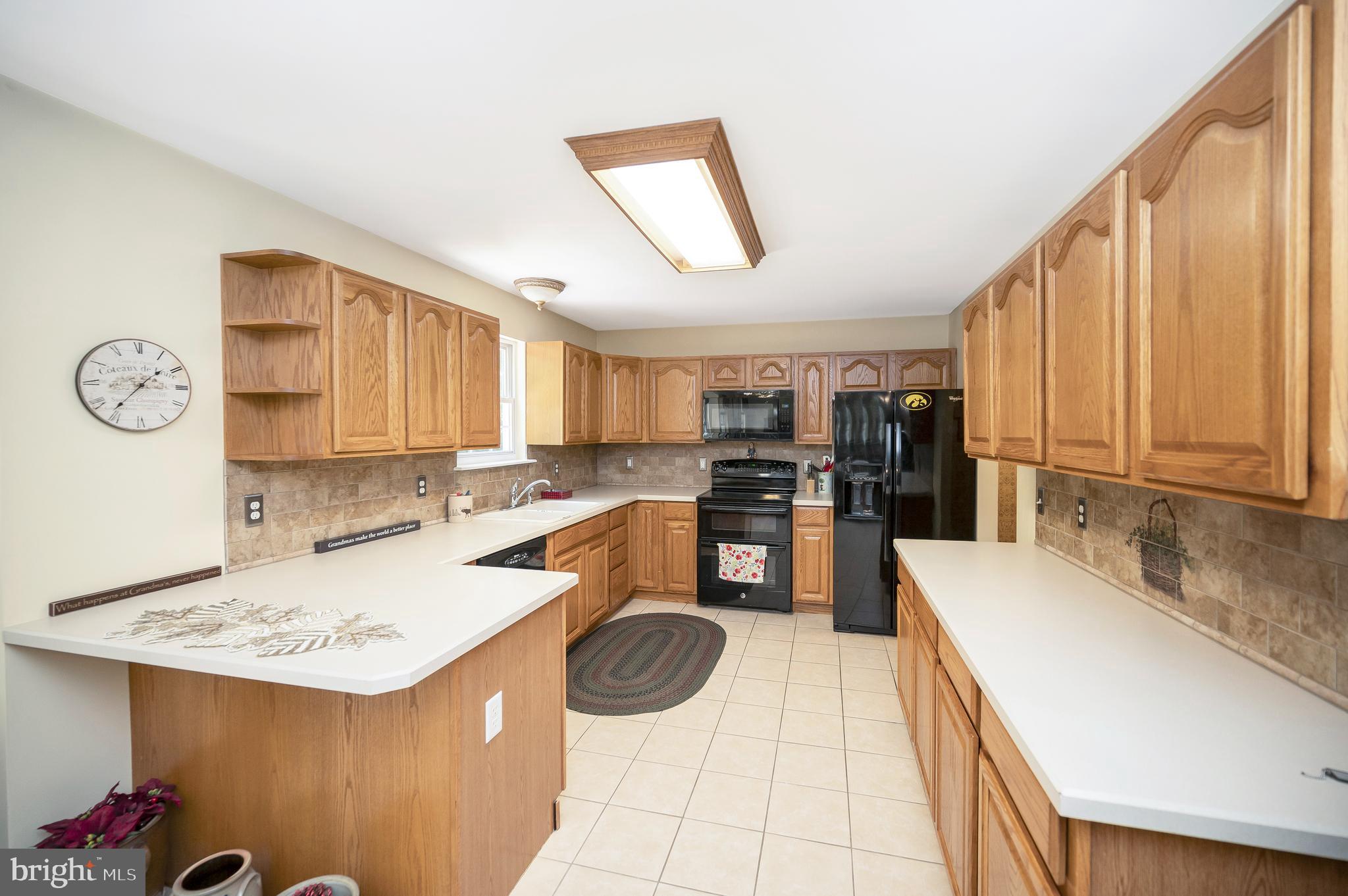 ROSE HILL FARMS - Residential