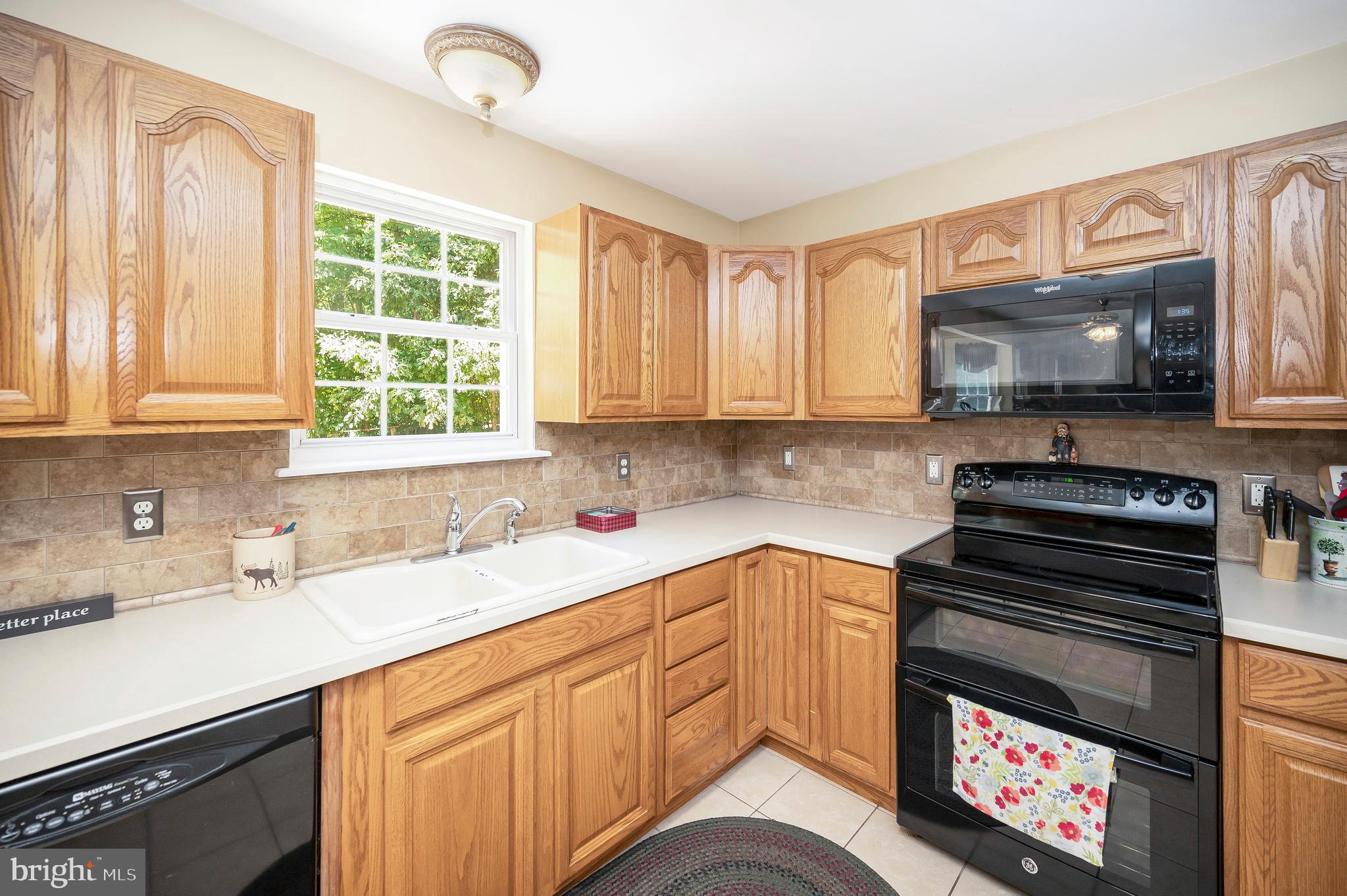 ROSE HILL FARMS - Residential