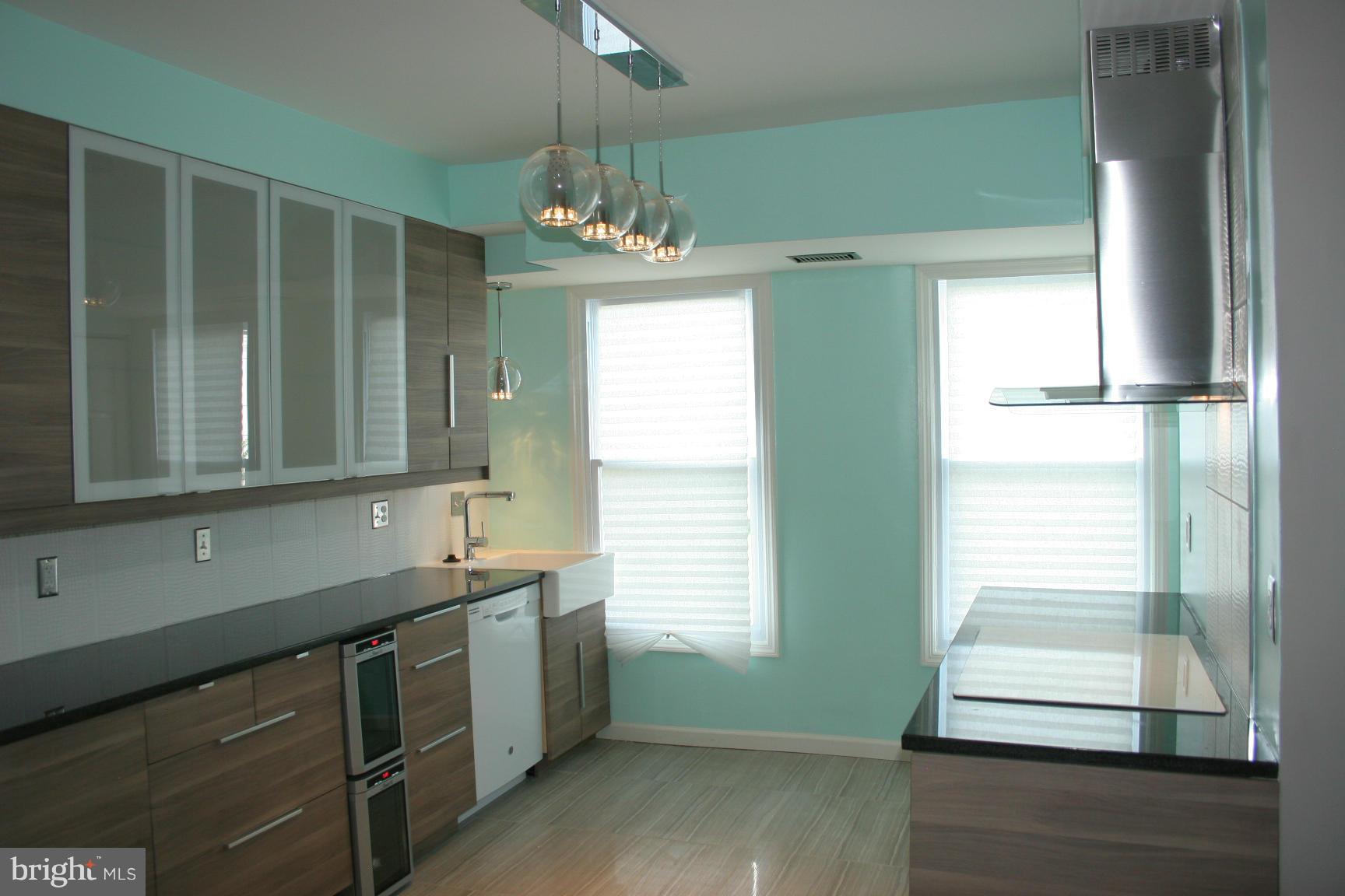 1040 6TH STREET NE 202