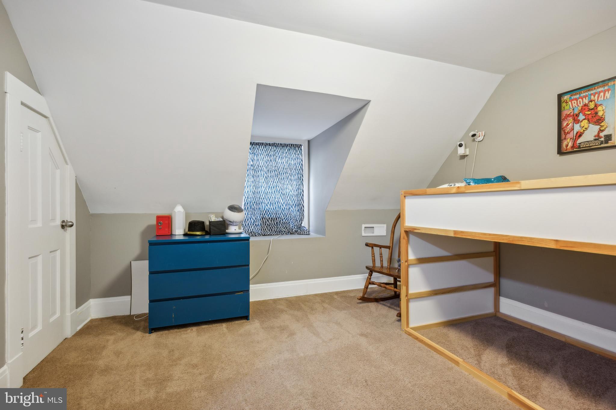 FERNDALE HEIGHTS - Residential