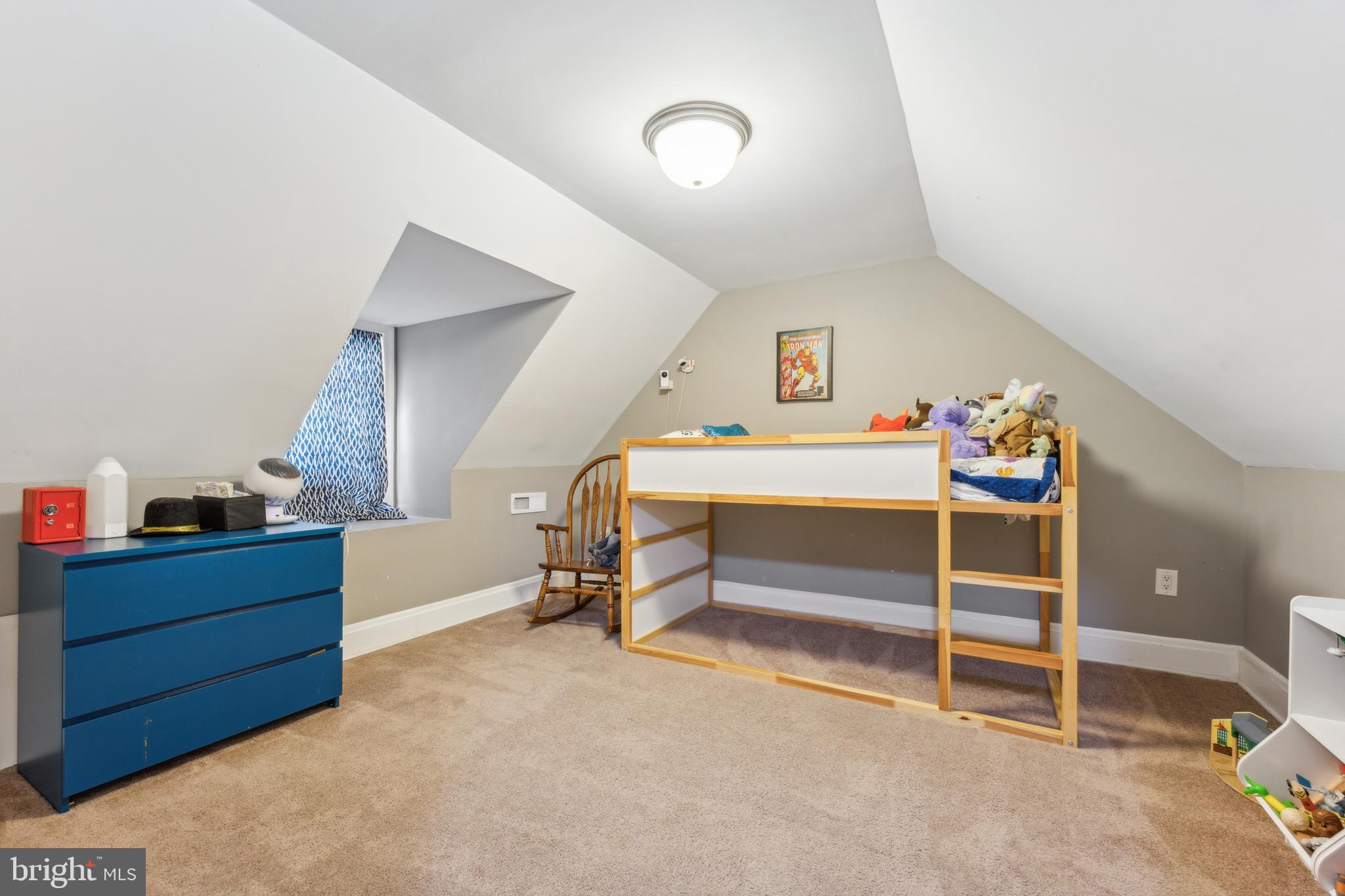 FERNDALE HEIGHTS - Residential