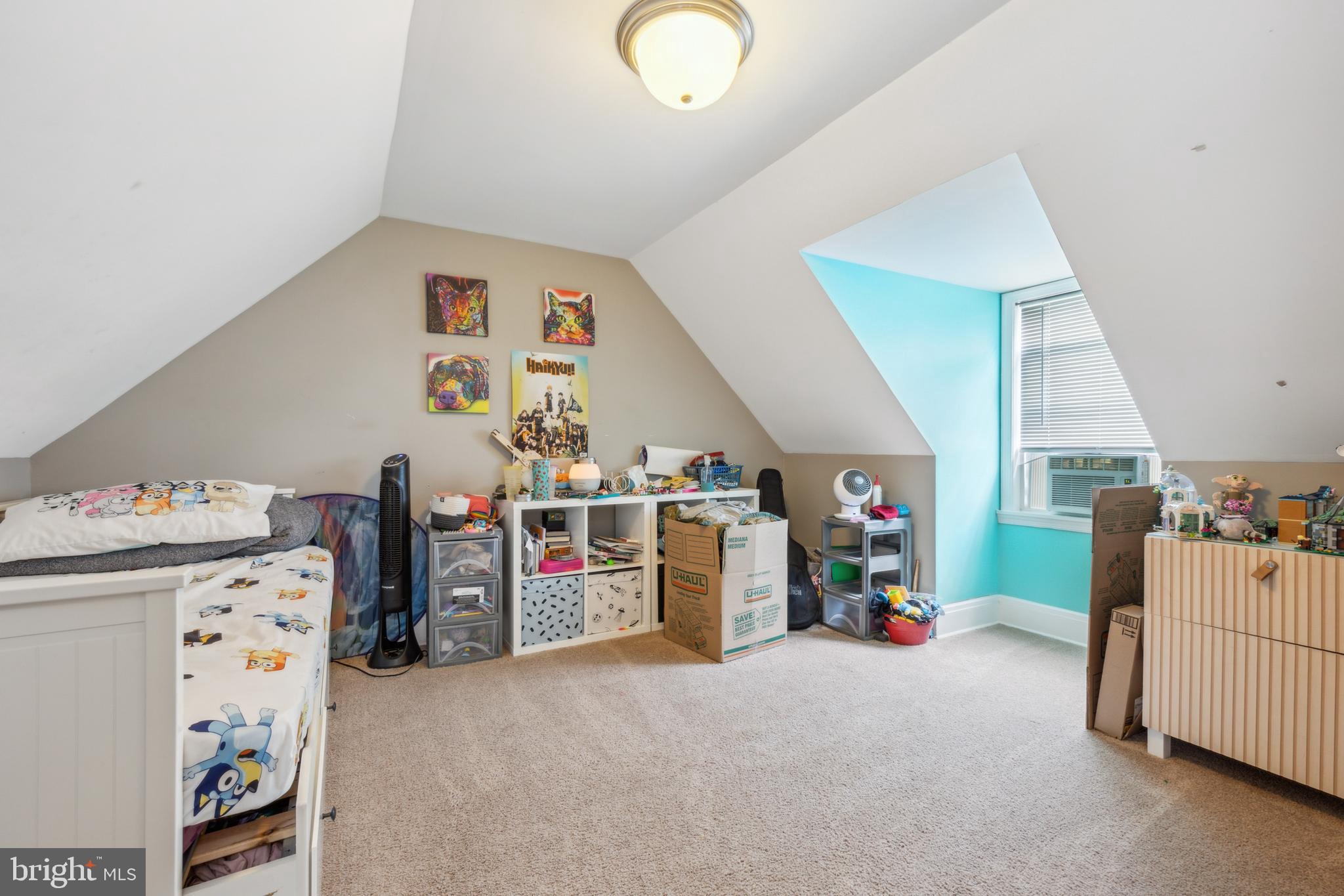 FERNDALE HEIGHTS - Residential