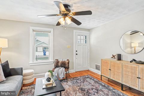 Tiny photo for 7 S George Street, MECHANICSBURG, PA 17055 (MLS # PACB2050466)