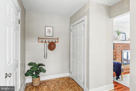 Tiny photo for 7 S George Street, MECHANICSBURG, PA 17055 (MLS # PACB2050466)