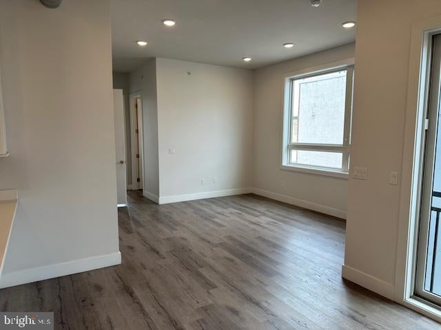 907 LELAND STREET 00 3F