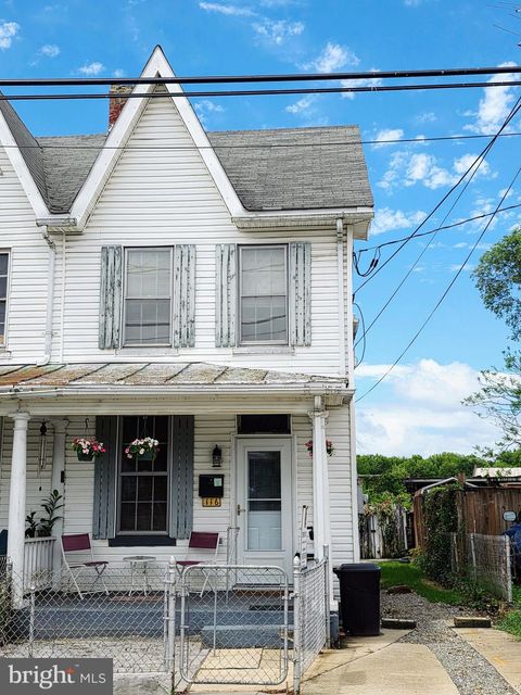 Townhouse For Sale - 116 Five Point Avenue<br/> MARTINSBURG, WV 25404