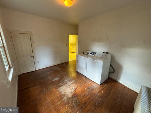 Townhouse For Rent - 131 Cherry Street #1<br/> Schuylkill County, PORT CARBON, PA 17965