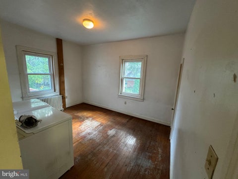 Townhouse For Rent - 131 Cherry Street #1<br/> Schuylkill County, PORT CARBON, PA 17965