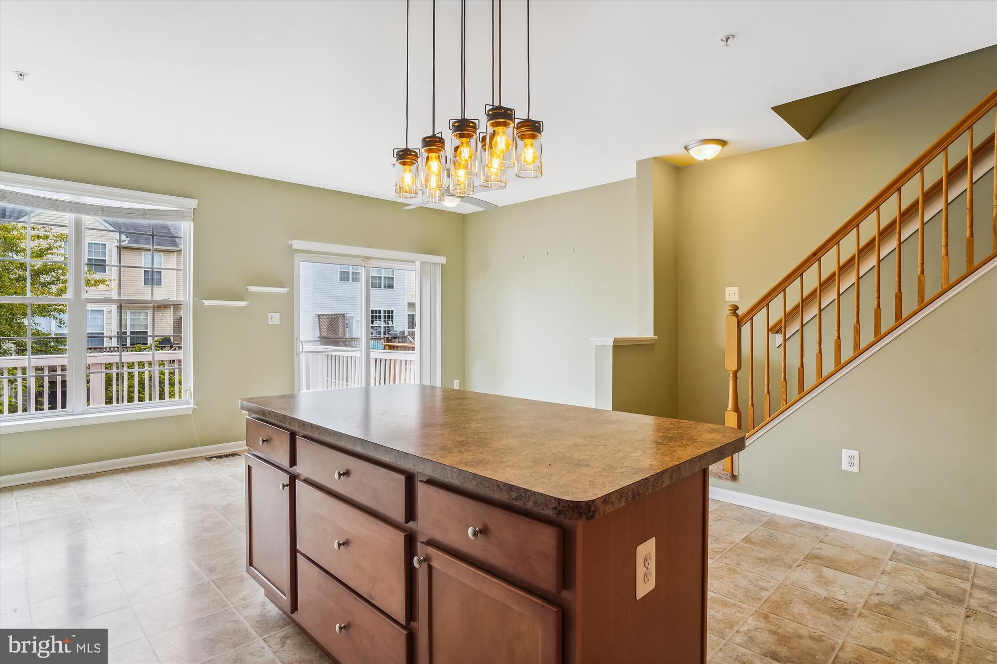 NORTH CROSSING - Residential Lease