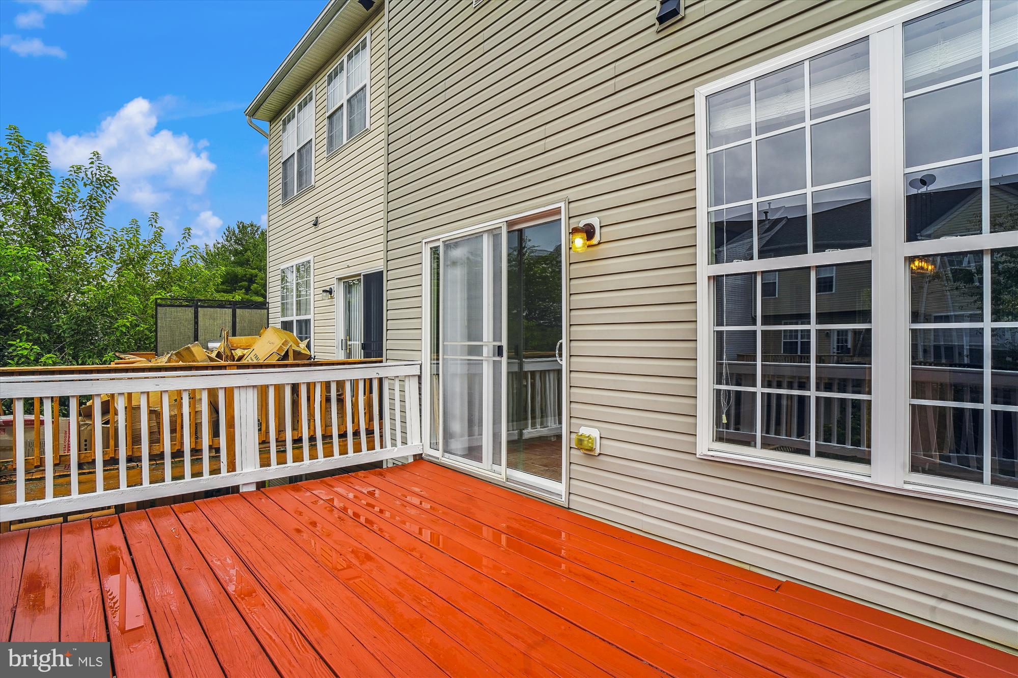 NORTH CROSSING - Residential Lease