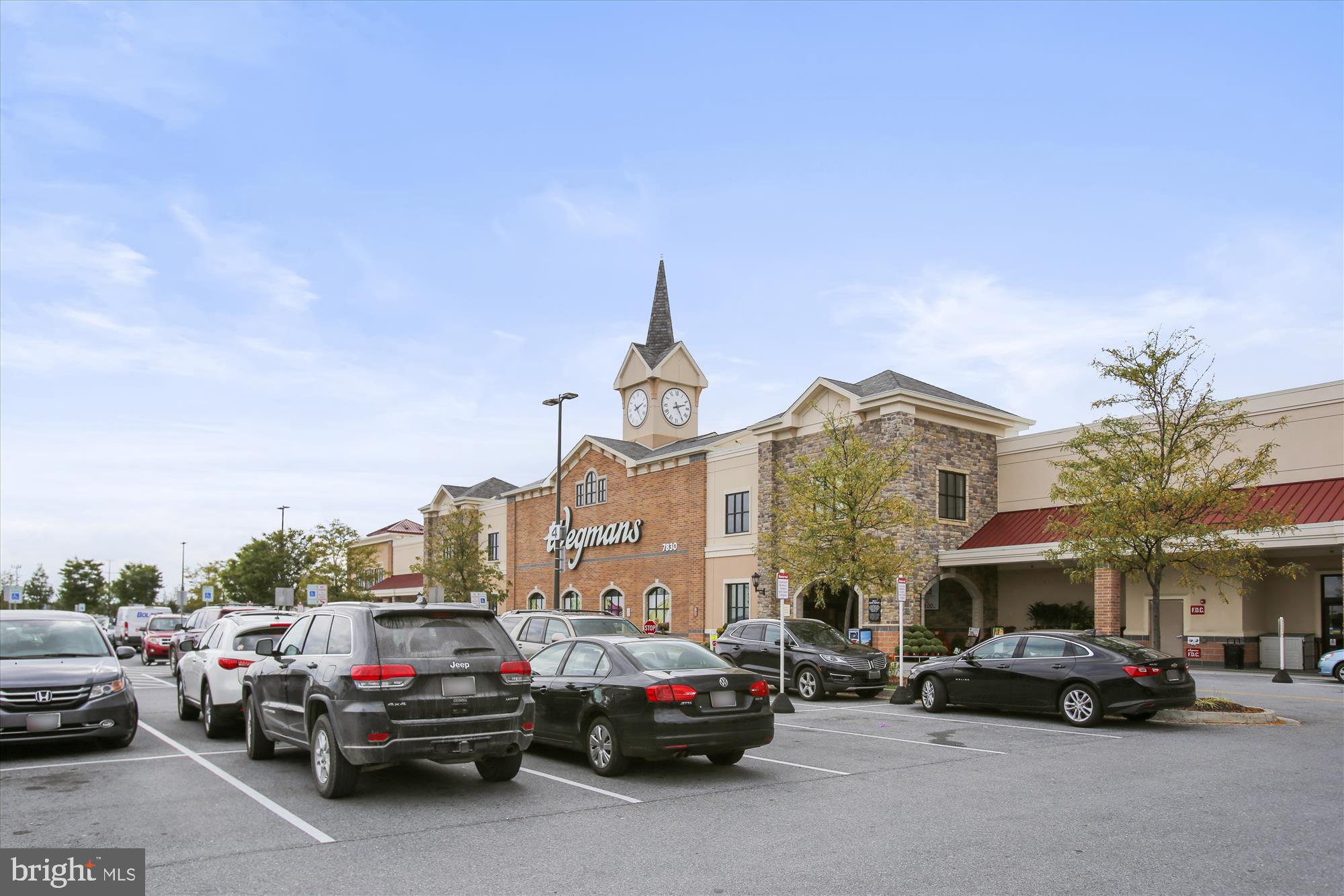 NORTH CROSSING - Residential Lease