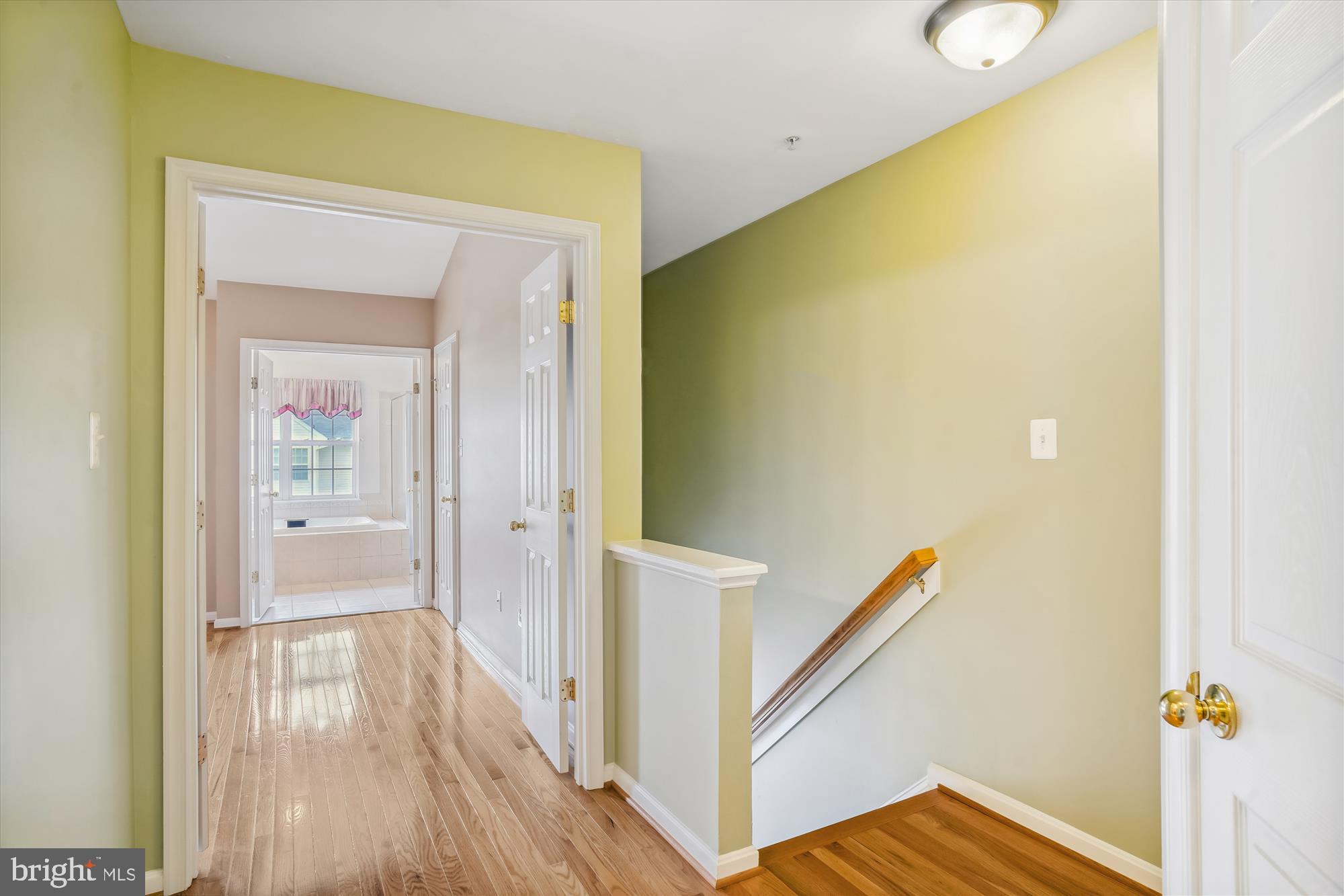 NORTH CROSSING - Residential Lease