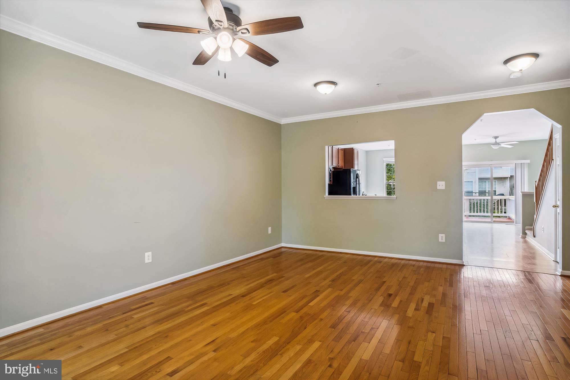 NORTH CROSSING - Residential Lease