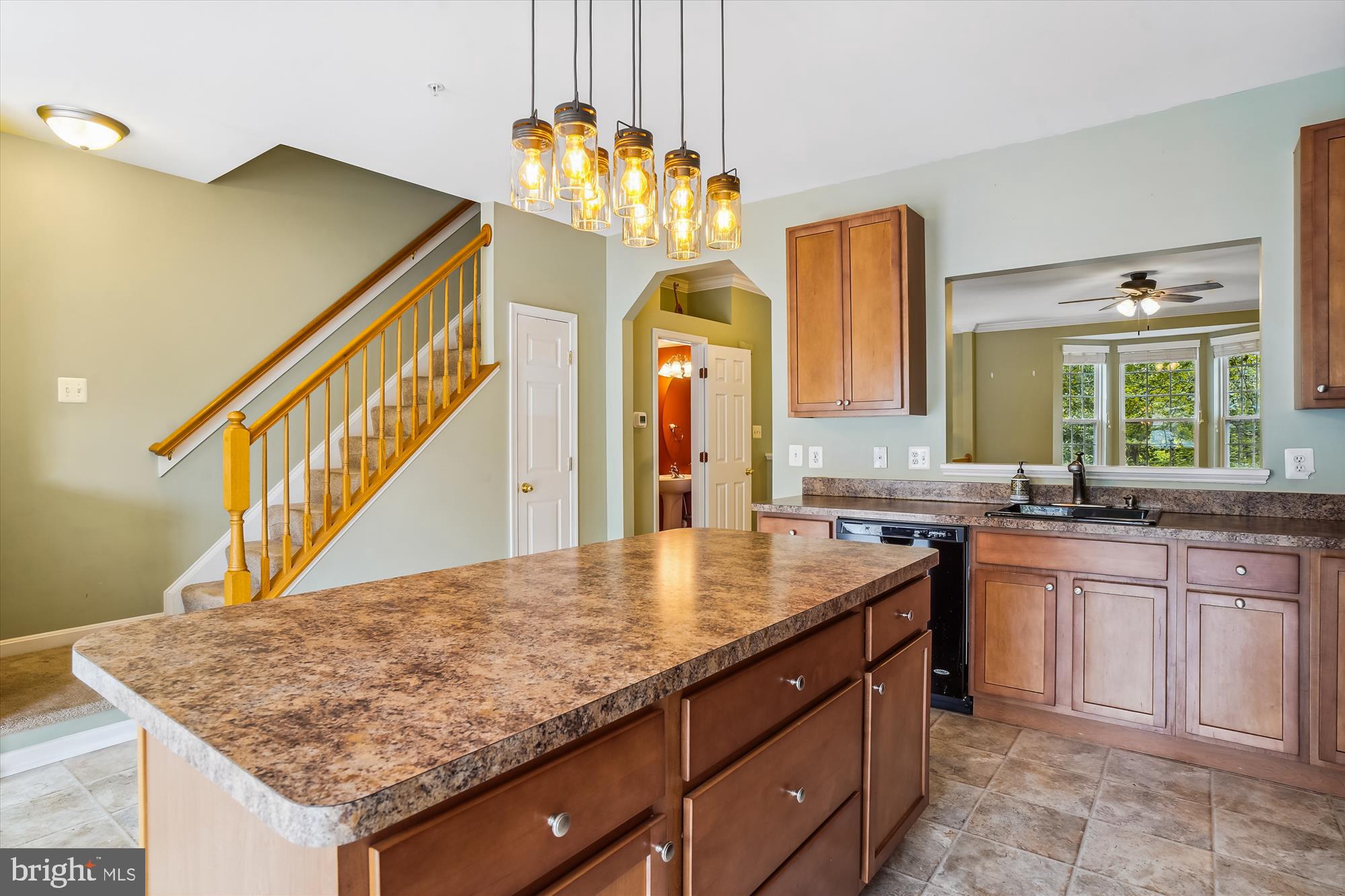 NORTH CROSSING - Residential Lease