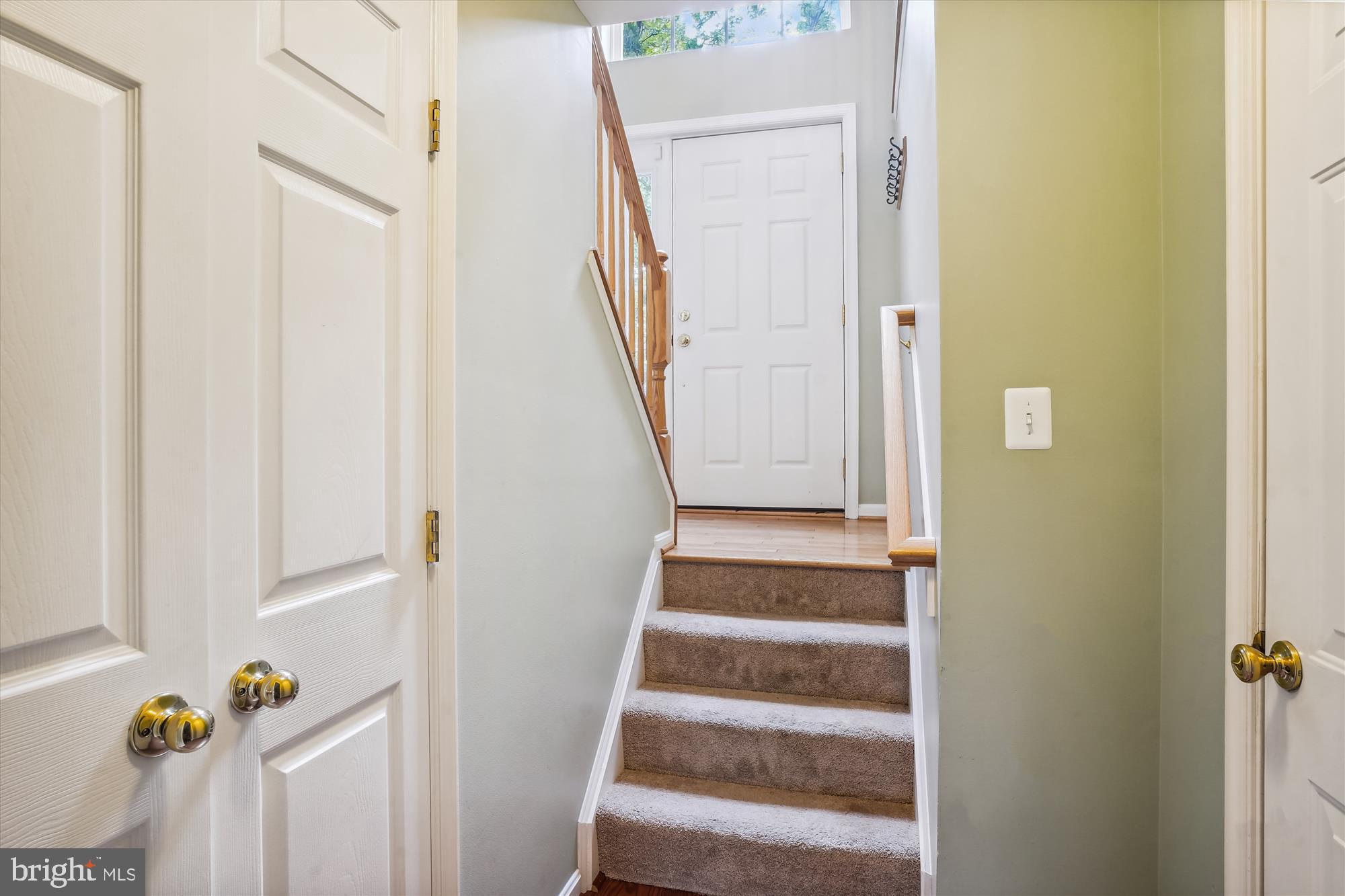 NORTH CROSSING - Residential Lease