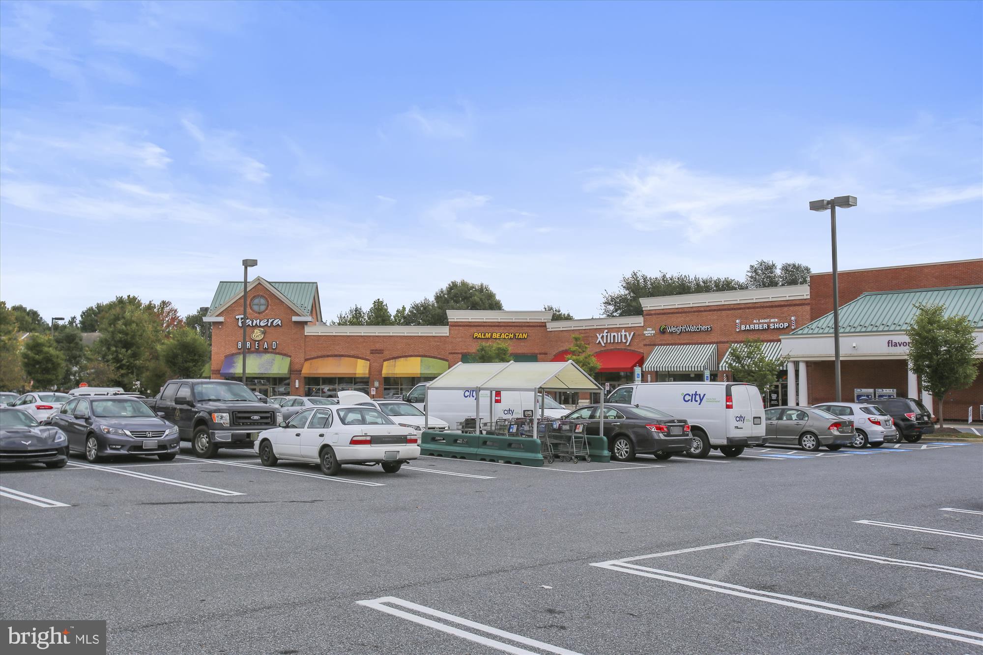 NORTH CROSSING - Residential Lease