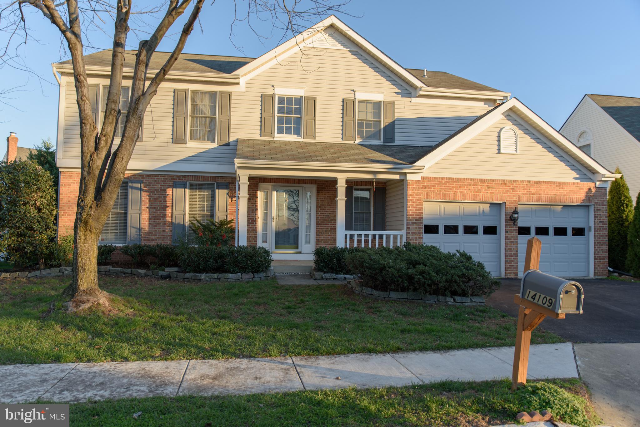 SHOWING BY APPOINTMENT. CALL FOR DETAILS. AVAILABLE TO MOVE IN MIDDLE OF AUGUST 2025. NO PETS. BEST SCHOOLS -- Stone Mill Elementary School, Cabin John Middle School and Wootton High School. AVAILABLE TO MOVE IN AROUND 8/15/25. Gorgeous colonial in North Potomac 4 beds and 3.5 baths w/ 2 car garages over 3,700+ sqft. It features two-story foyer, dining room with open kitchen to family room. Low utility bill as the house is extremely well maintained.