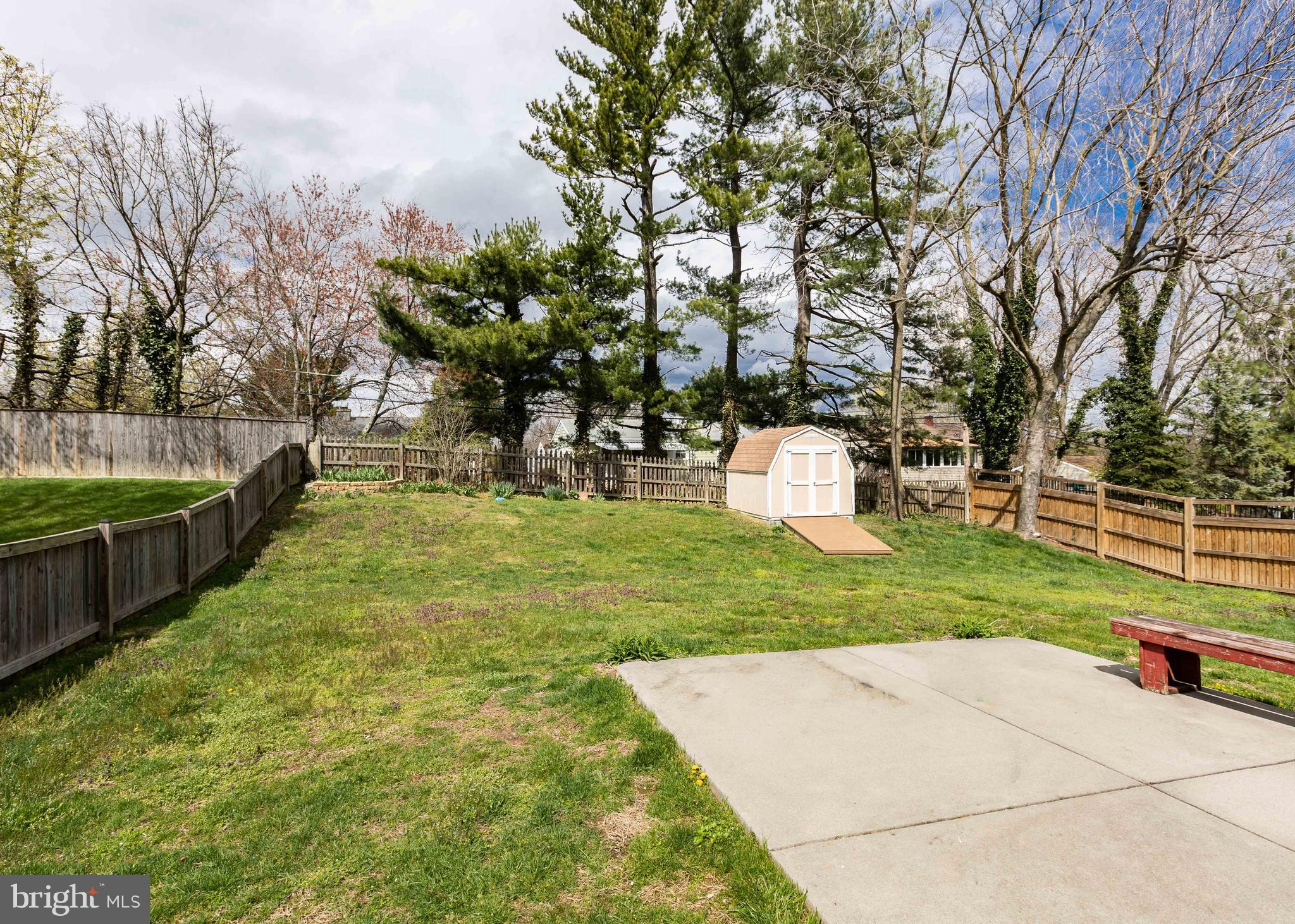 IVY SPRING TERRACE - Residential