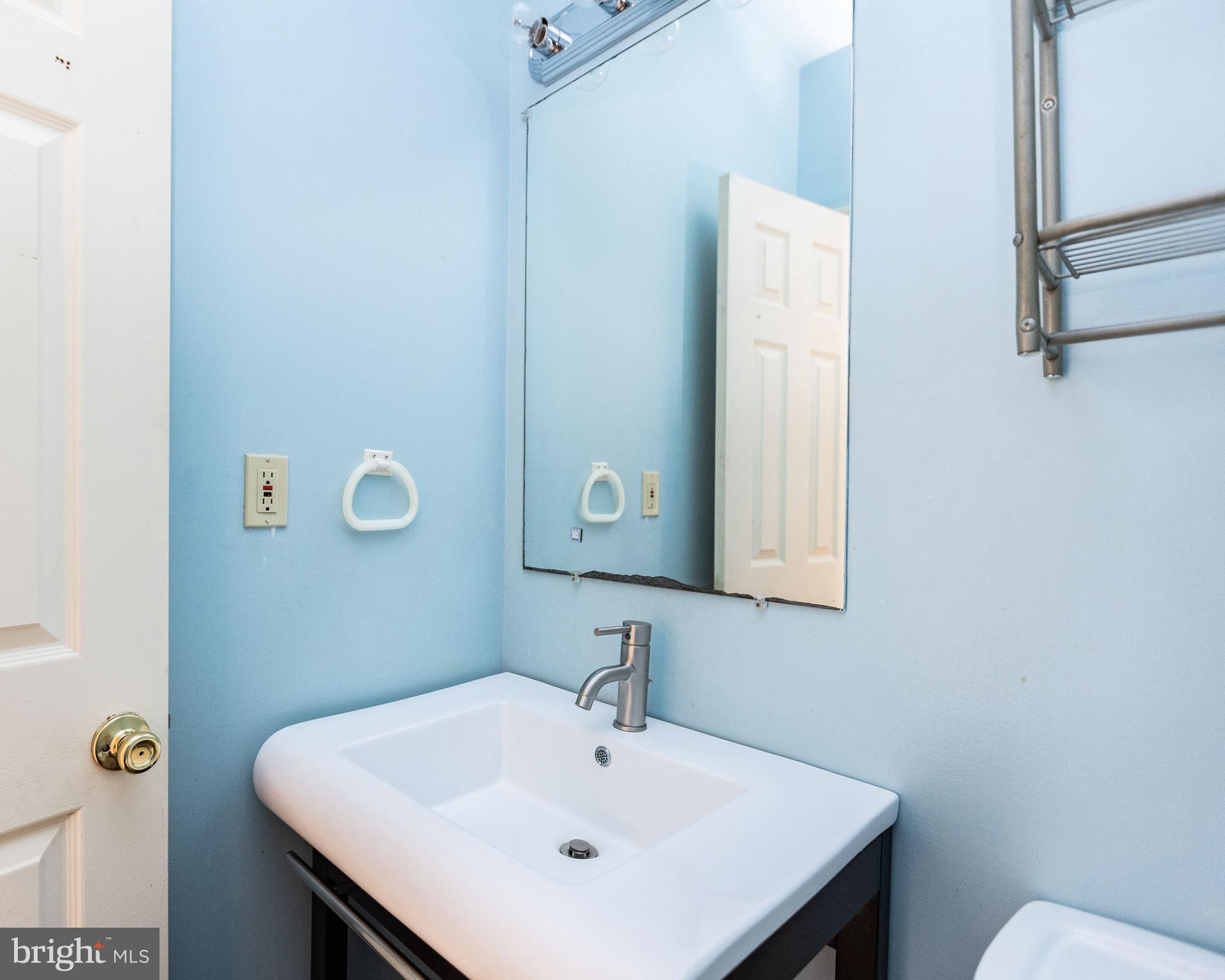 IVY SPRING TERRACE - Residential