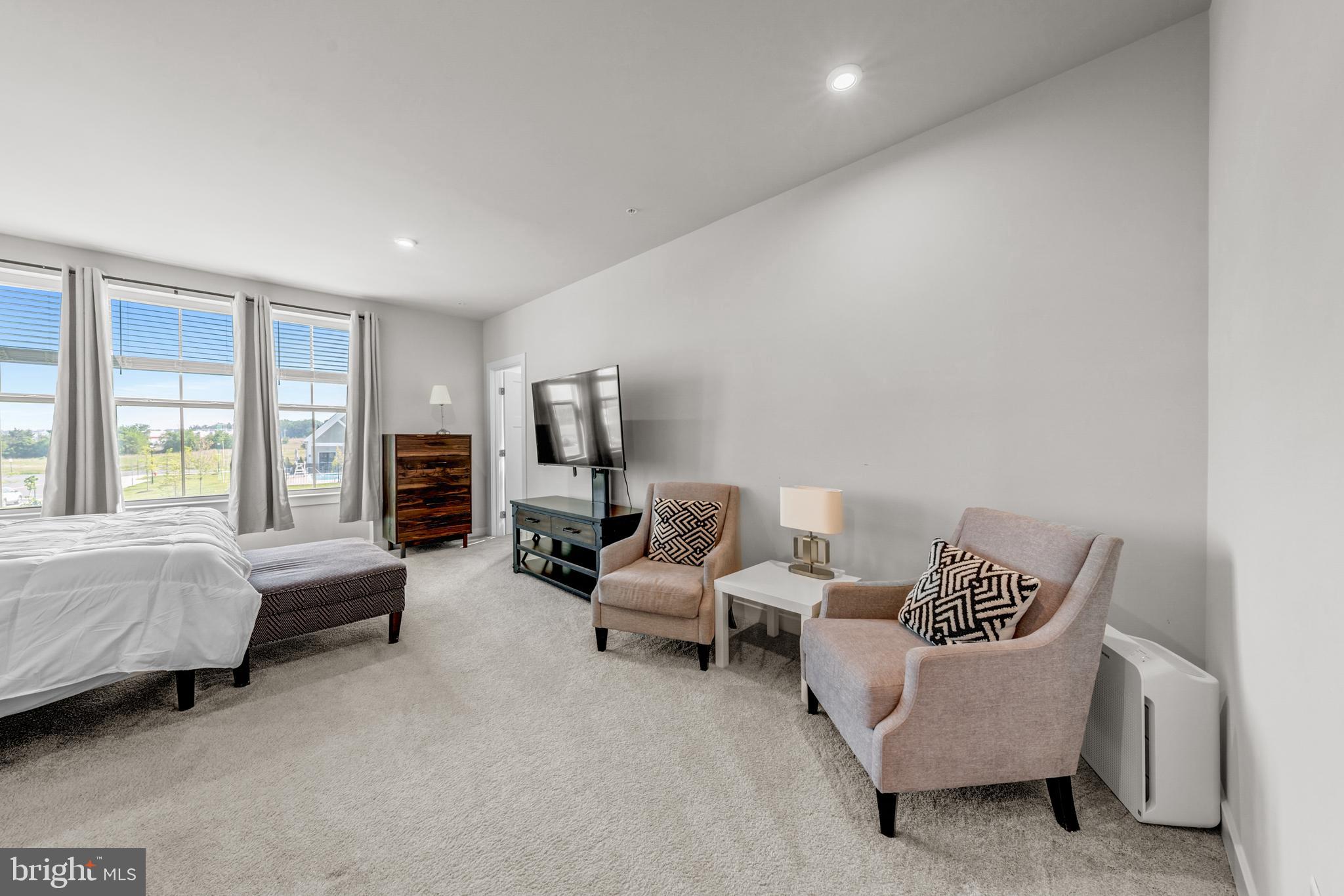 ARCOLA TOWN CENTER CONDO - Residential
