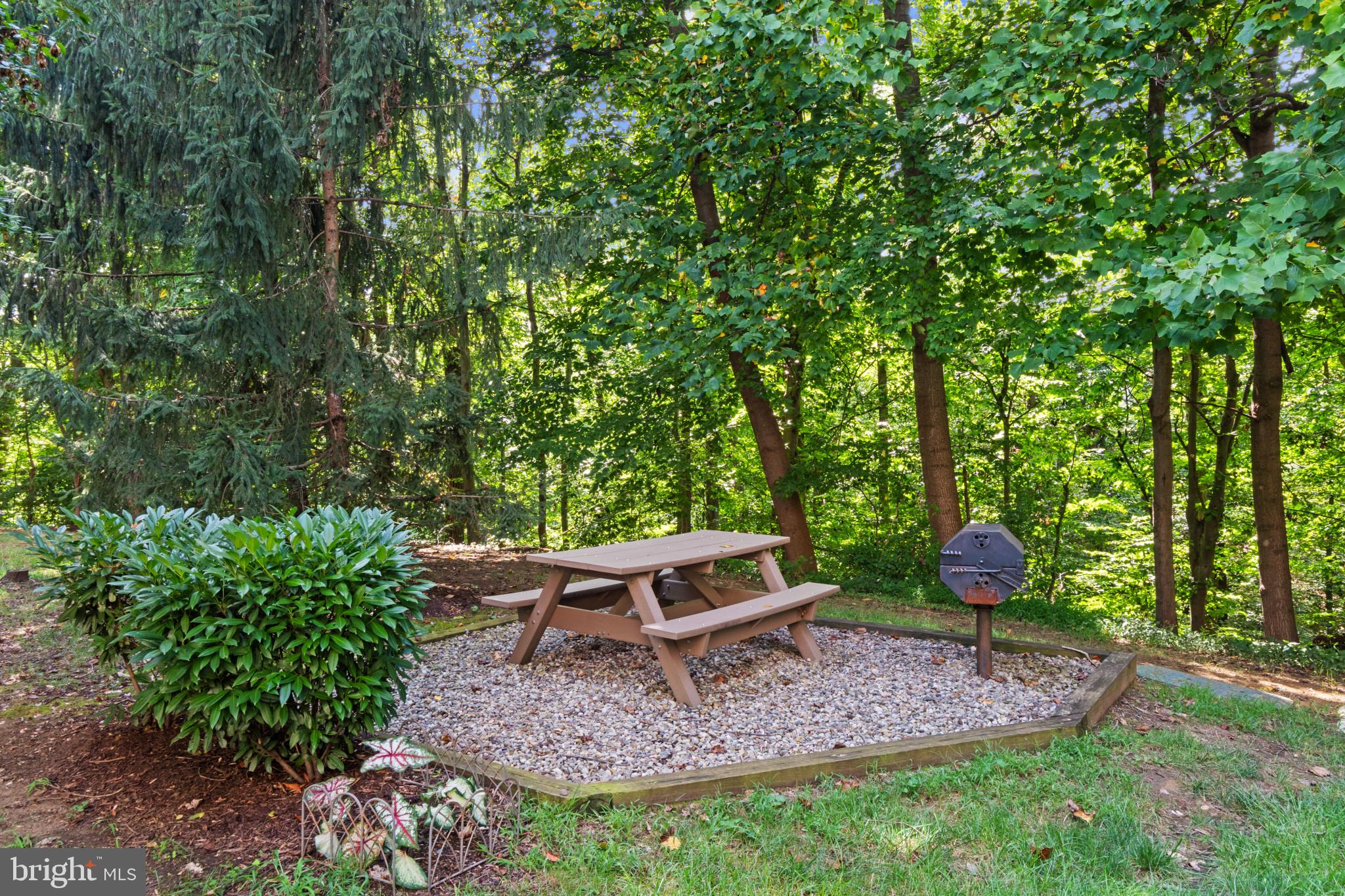 631 ADMIRAL DRIVE 304