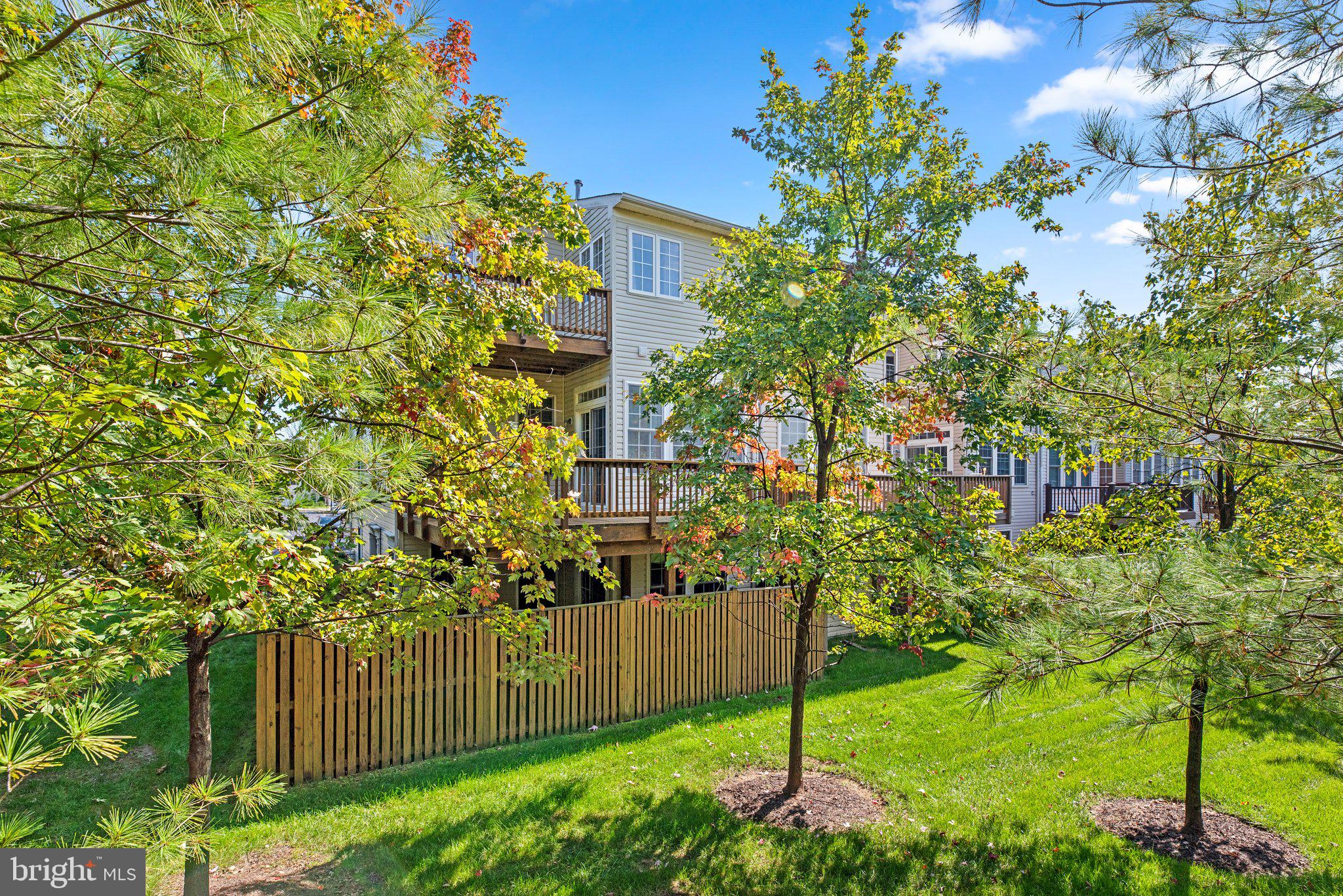 CROFTON VALLEY - Residential