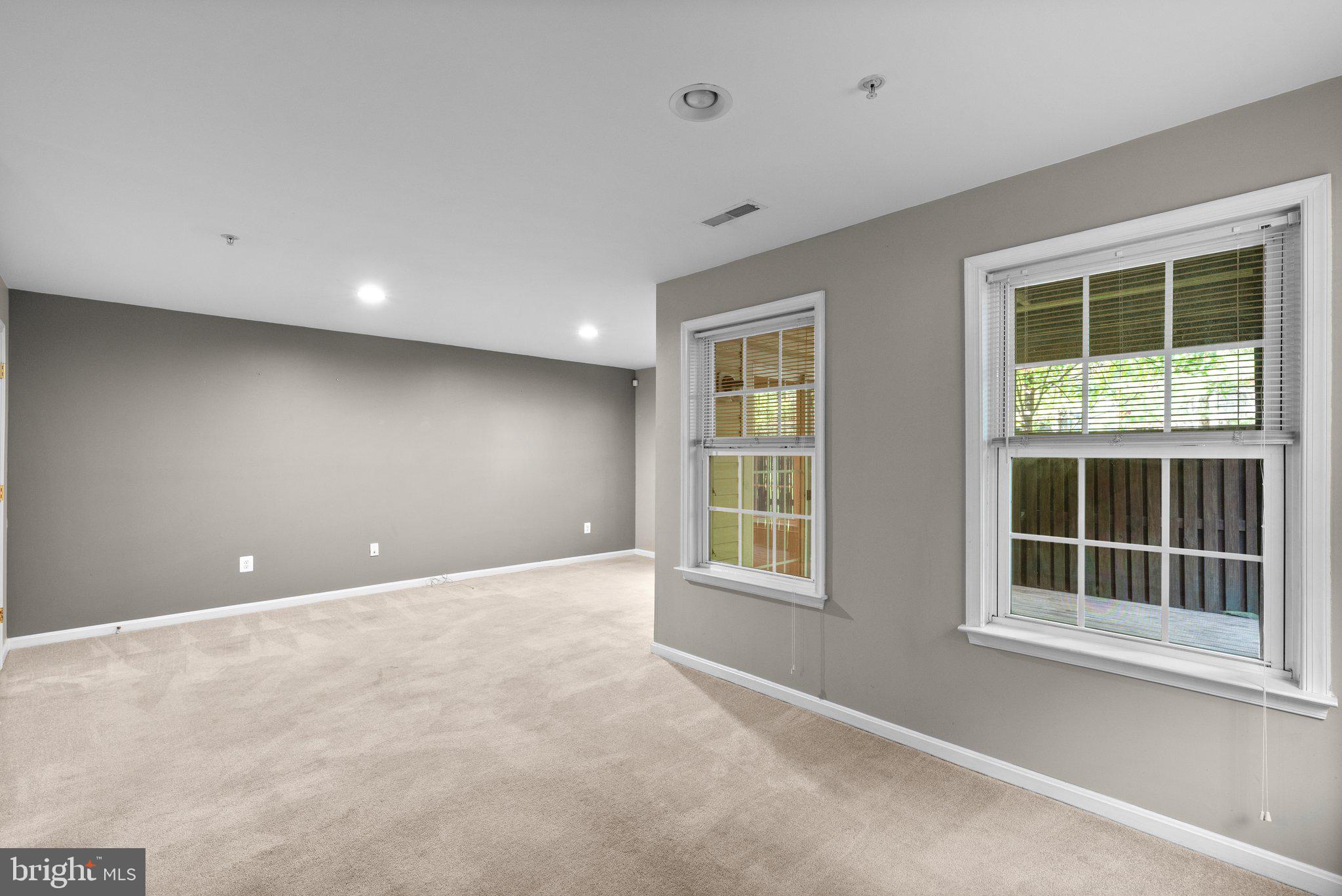 CROFTON VALLEY - Residential