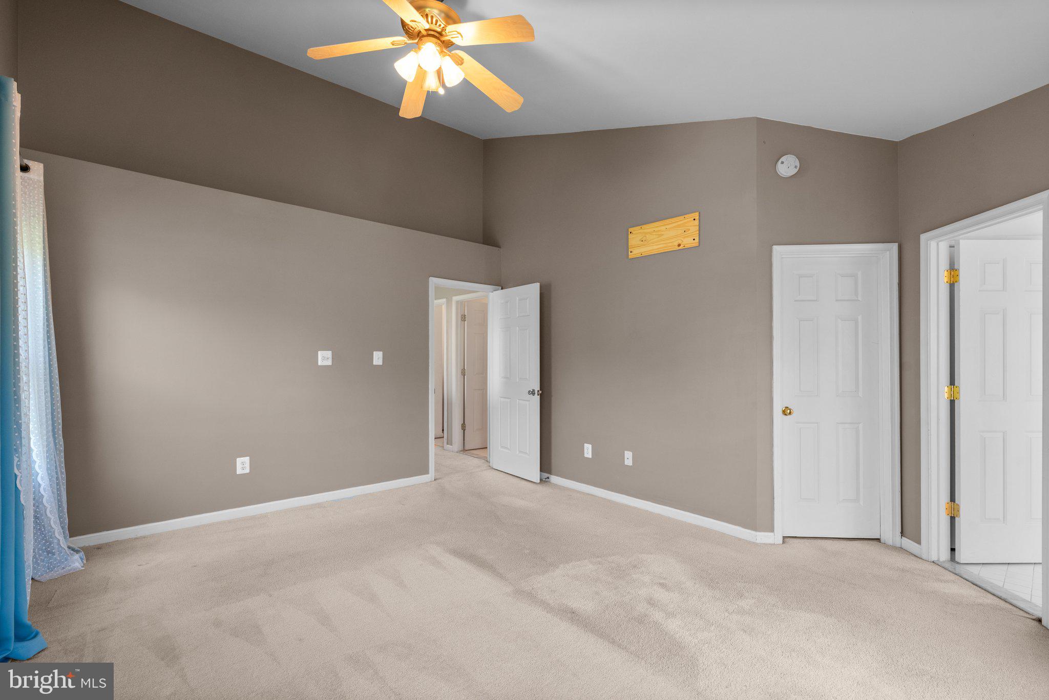 CROFTON VALLEY - Residential