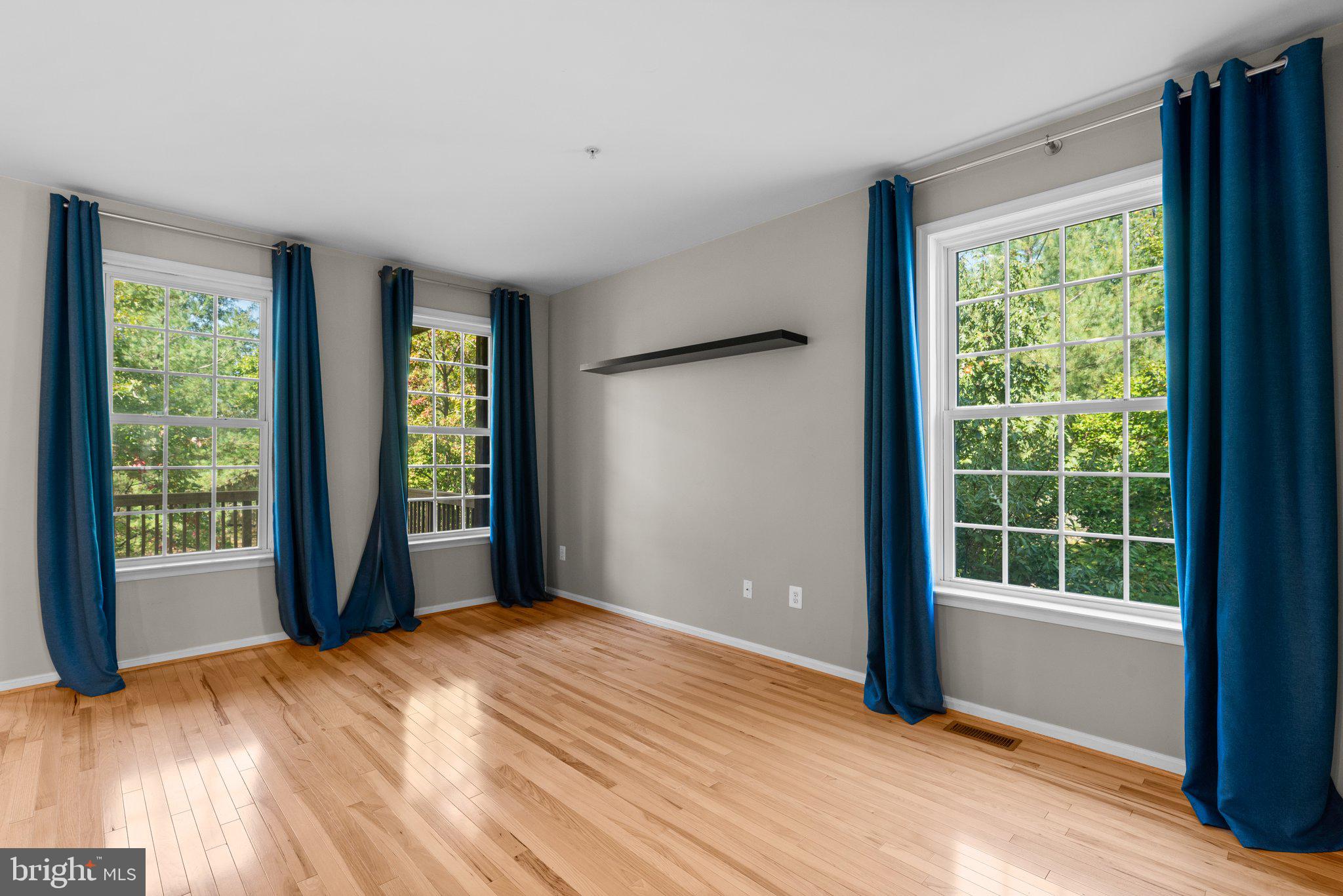 CROFTON VALLEY - Residential