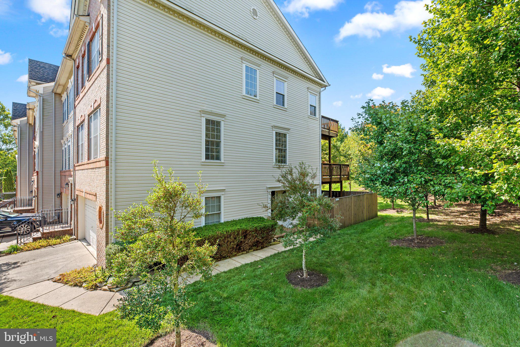 CROFTON VALLEY - Residential