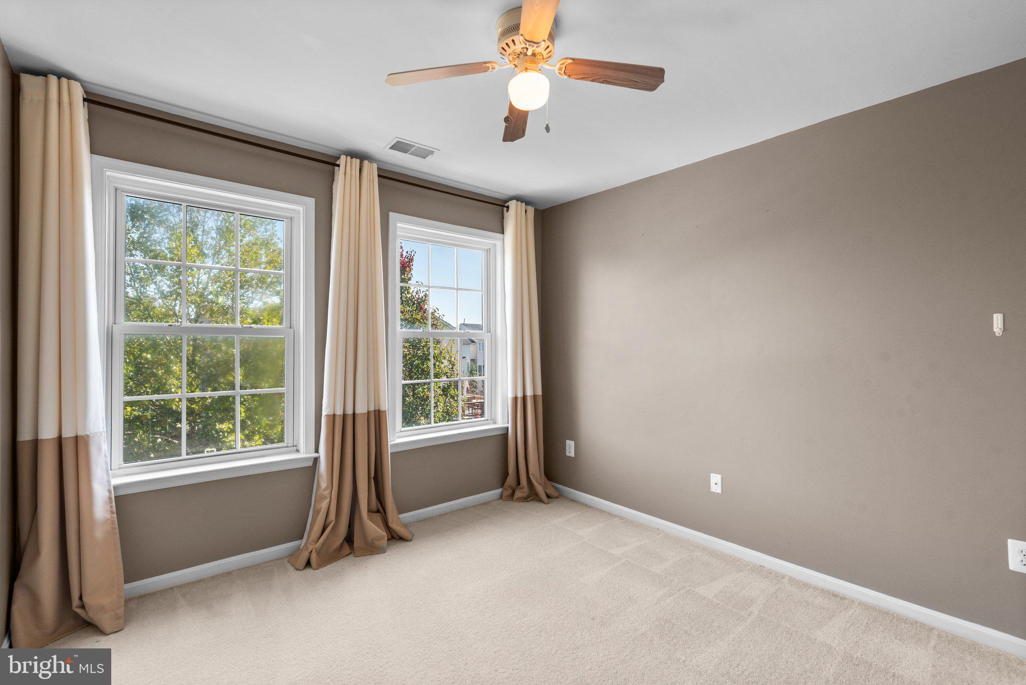 CROFTON VALLEY - Residential