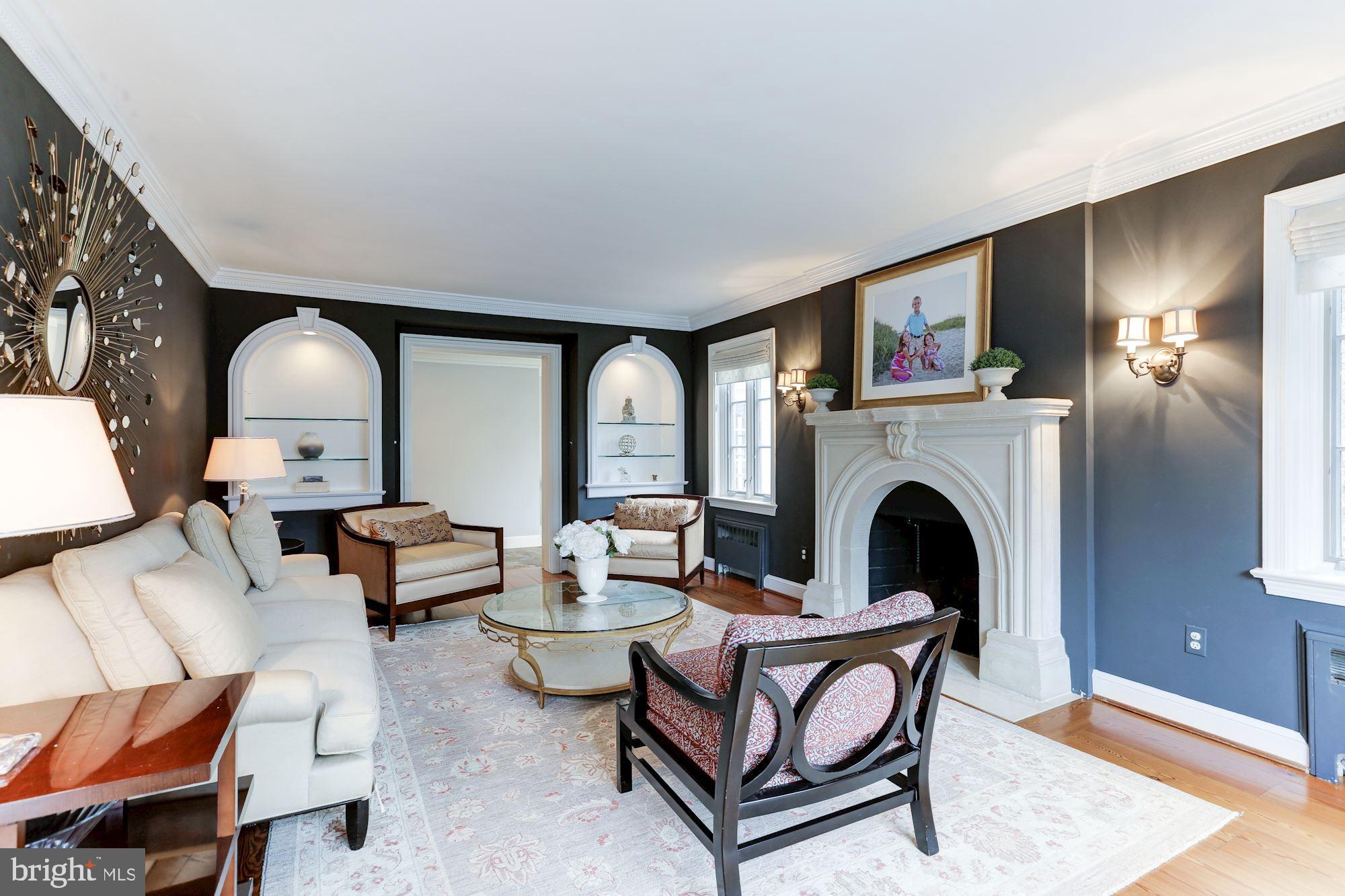 SALONA VILLAGE - Residential