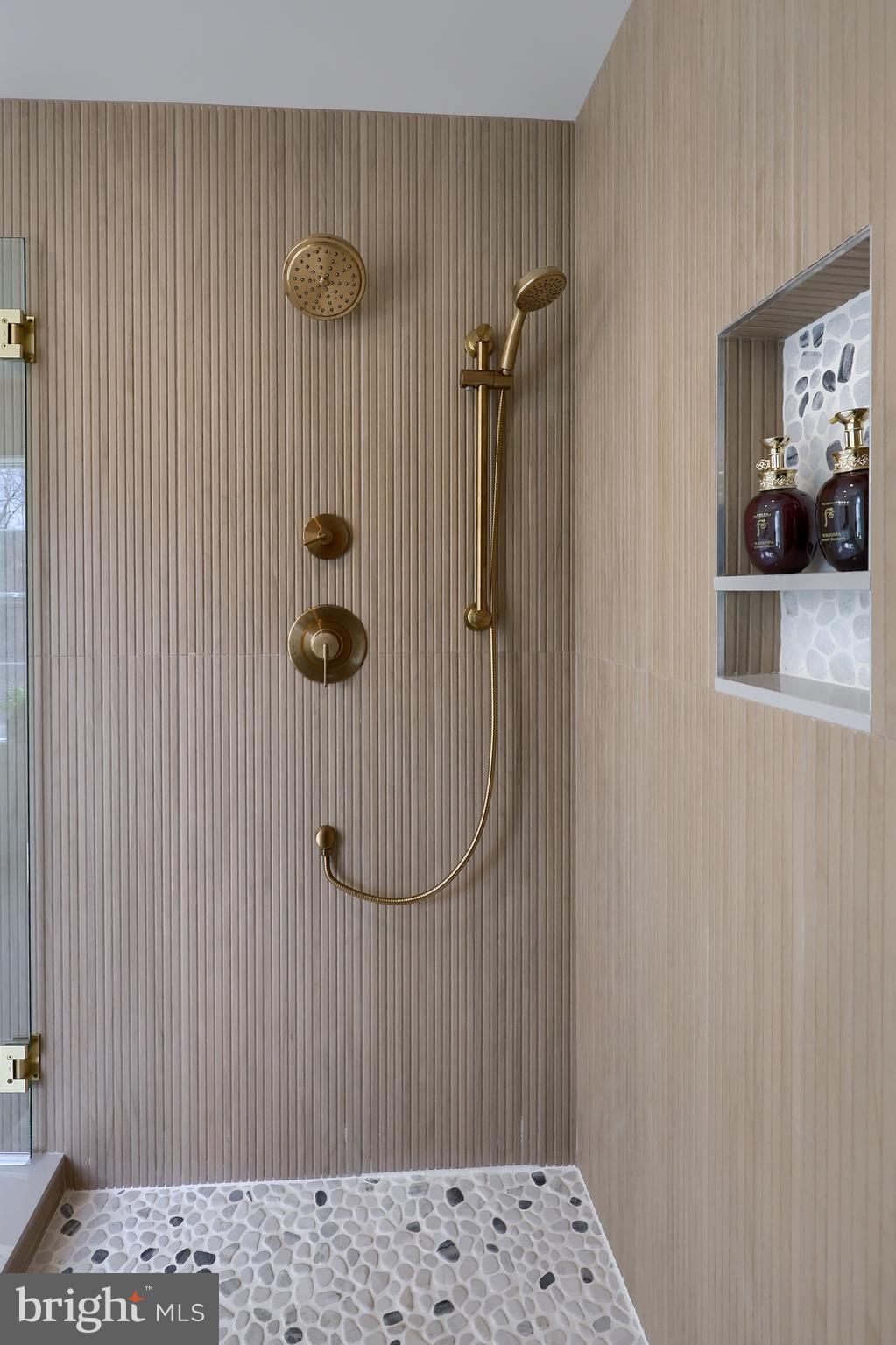 OLD IRON ESTATES - Residential