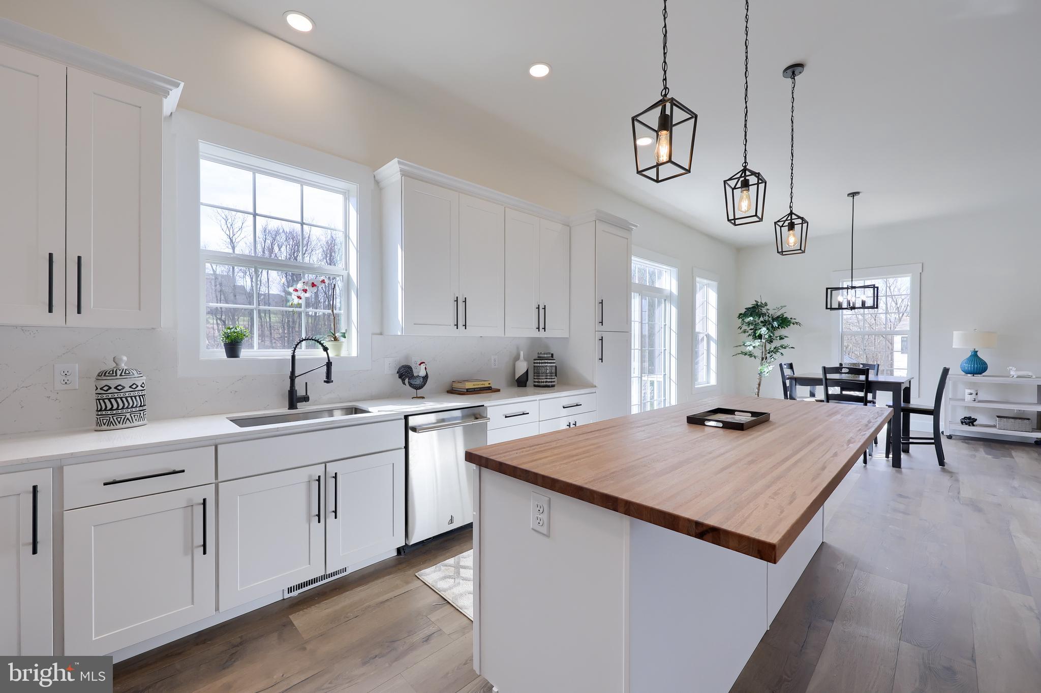 OLD IRON ESTATES - Residential