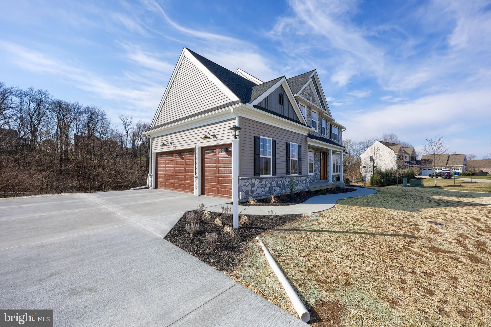 OLD IRON ESTATES - Residential