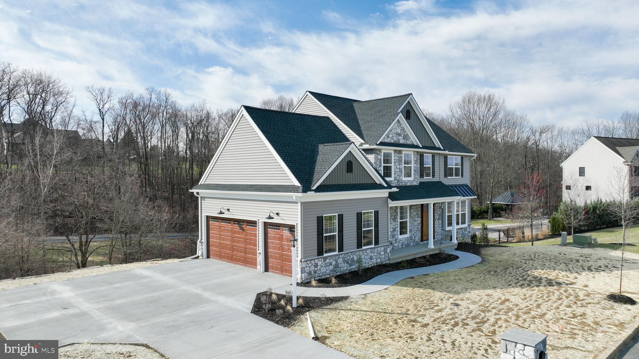 OLD IRON ESTATES - Residential