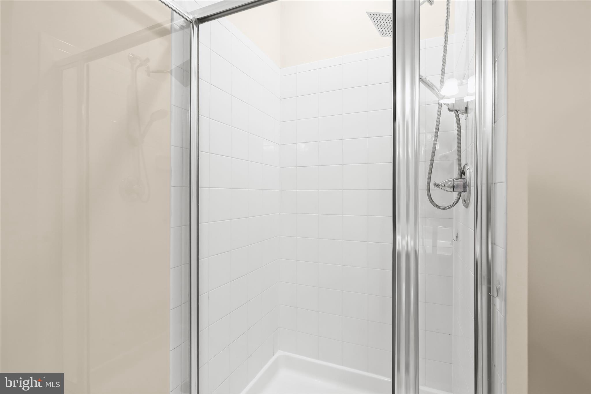 TANYARD COVE NORTH - Residential