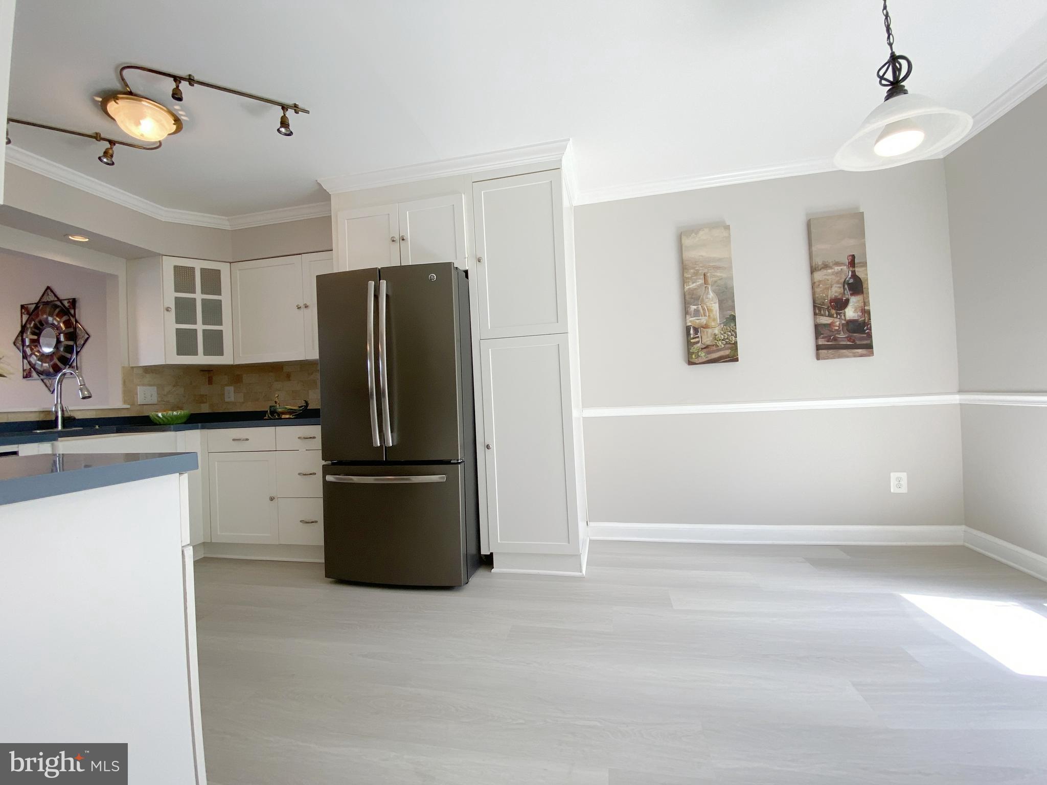 WILLOW COVE TOWNHOMES - Residential