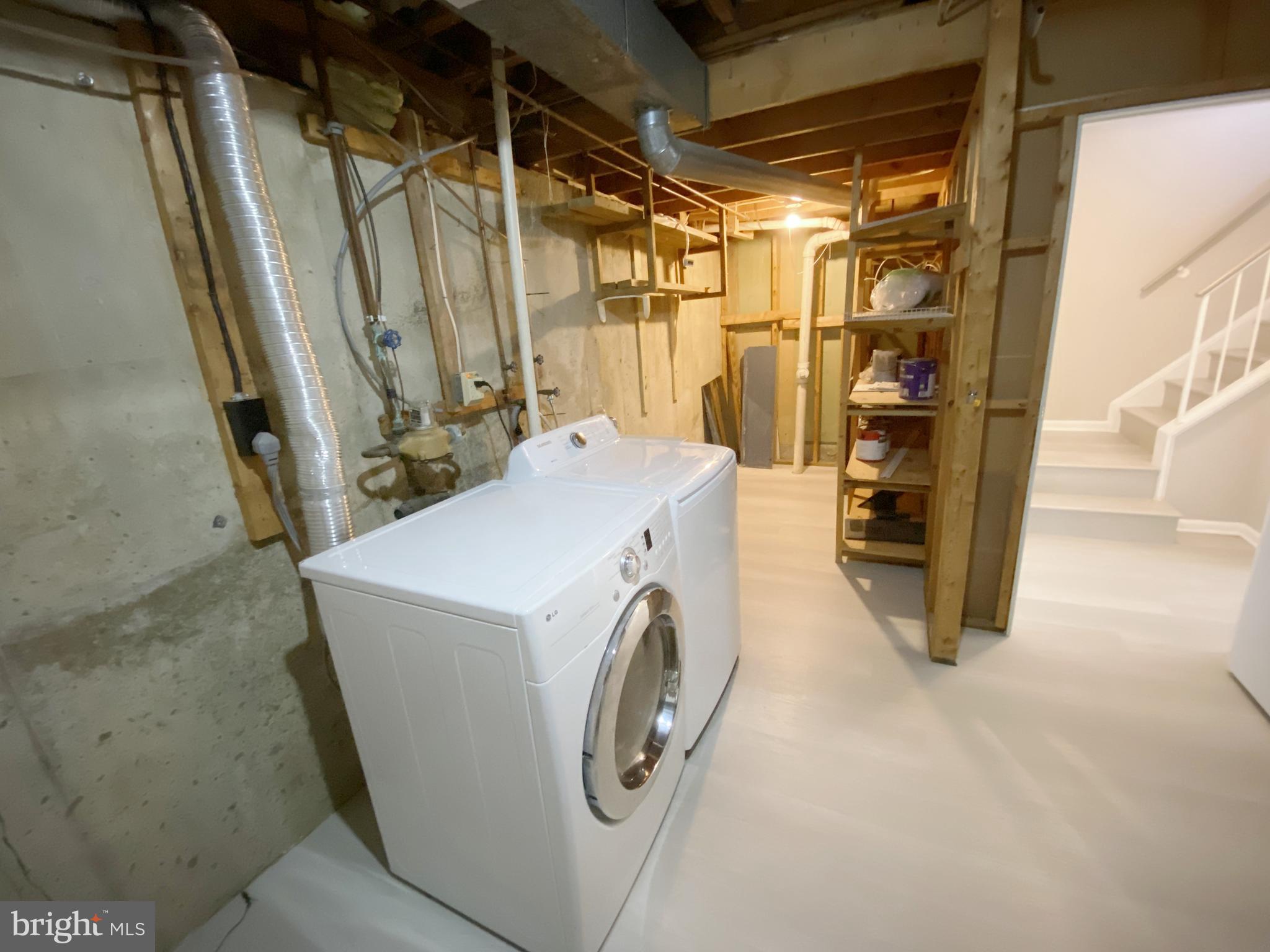 WILLOW COVE TOWNHOMES - Residential