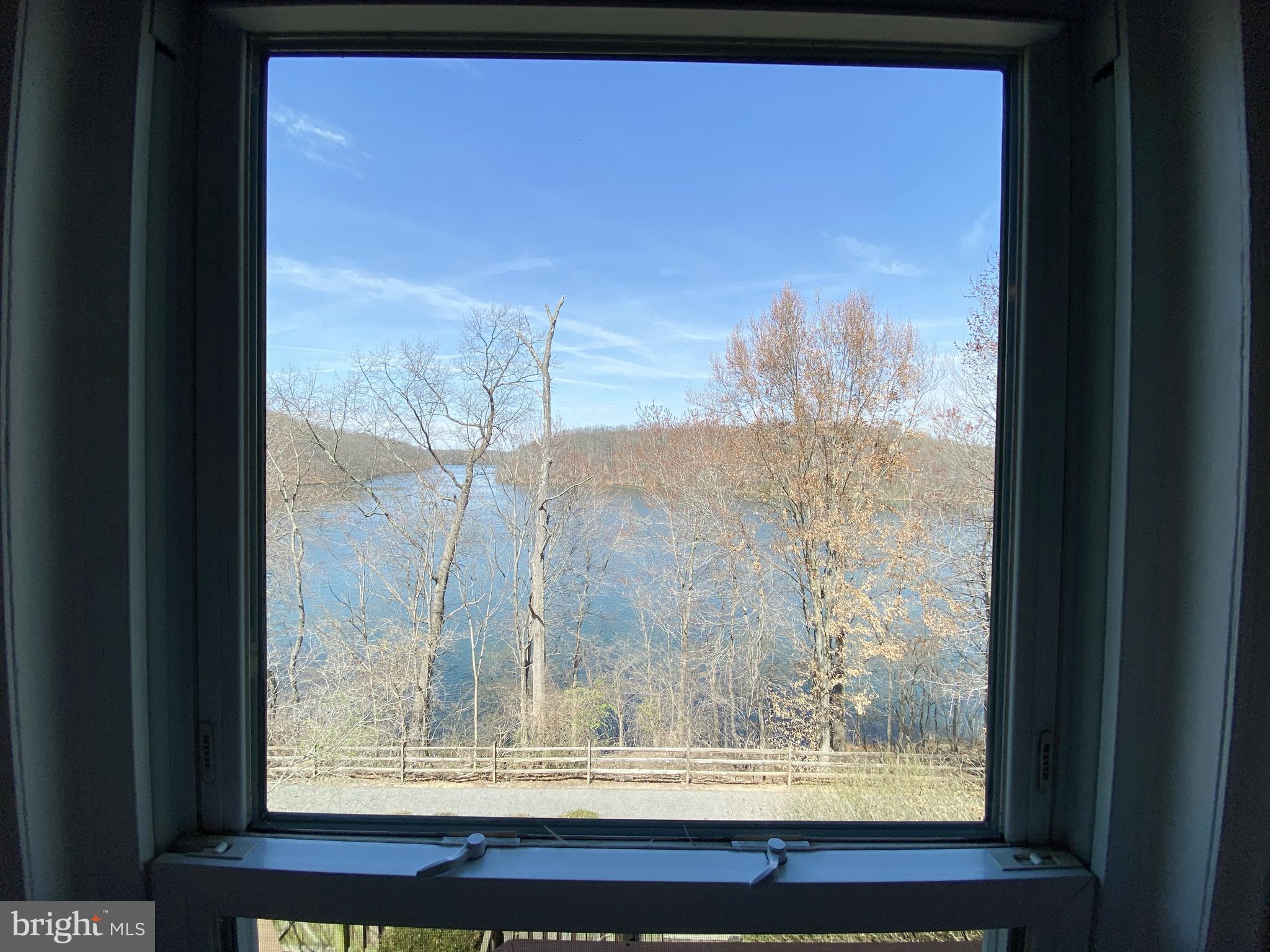 WILLOW COVE TOWNHOMES - Residential