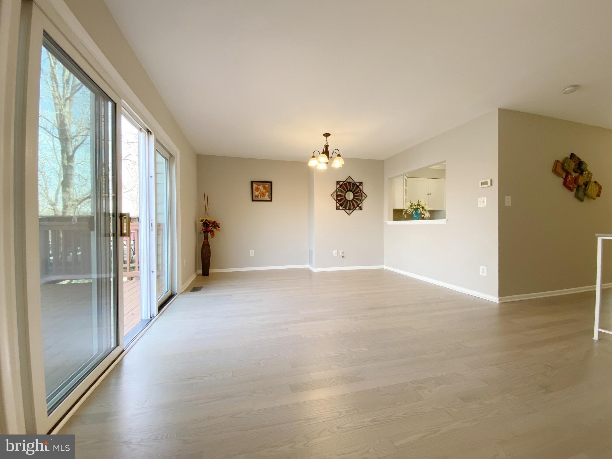 WILLOW COVE TOWNHOMES - Residential